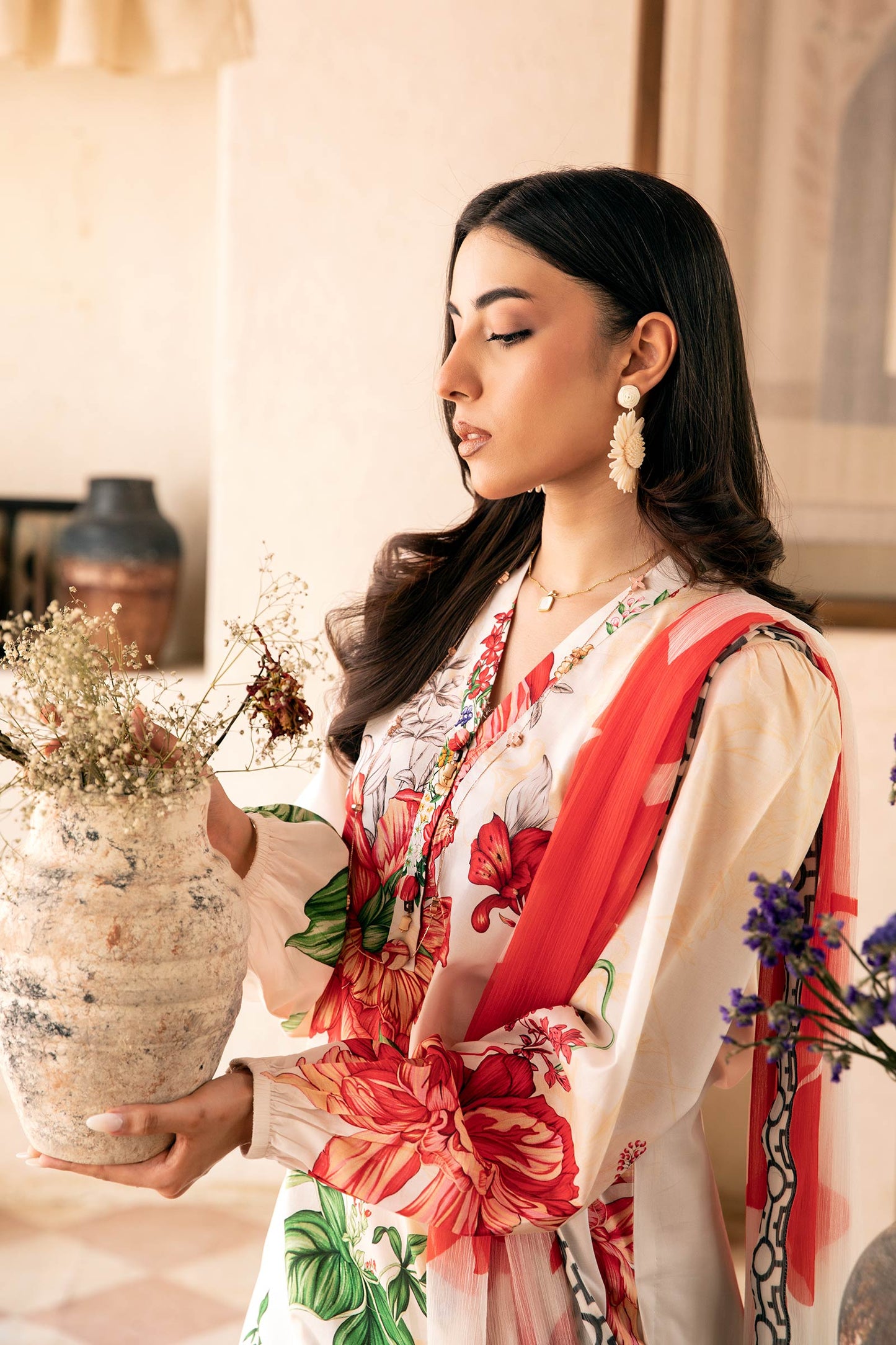 3 Pc Unstitched Embroidered Lawn Suit | MB-CUS25-907B