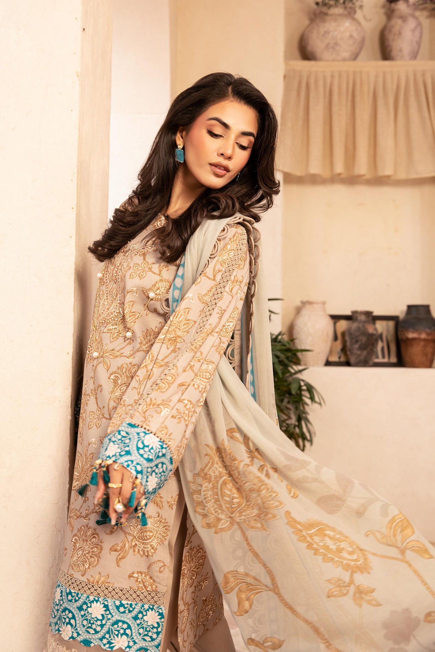 3 Pc Unstitched Embroidered Slub Lawn Suit | MB-CUS25-909B