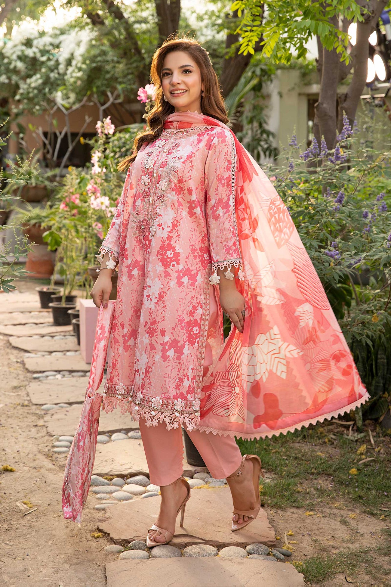 3 Pc Unstitched Embroidered Slub Lawn Suit | MB-CUS25-910B