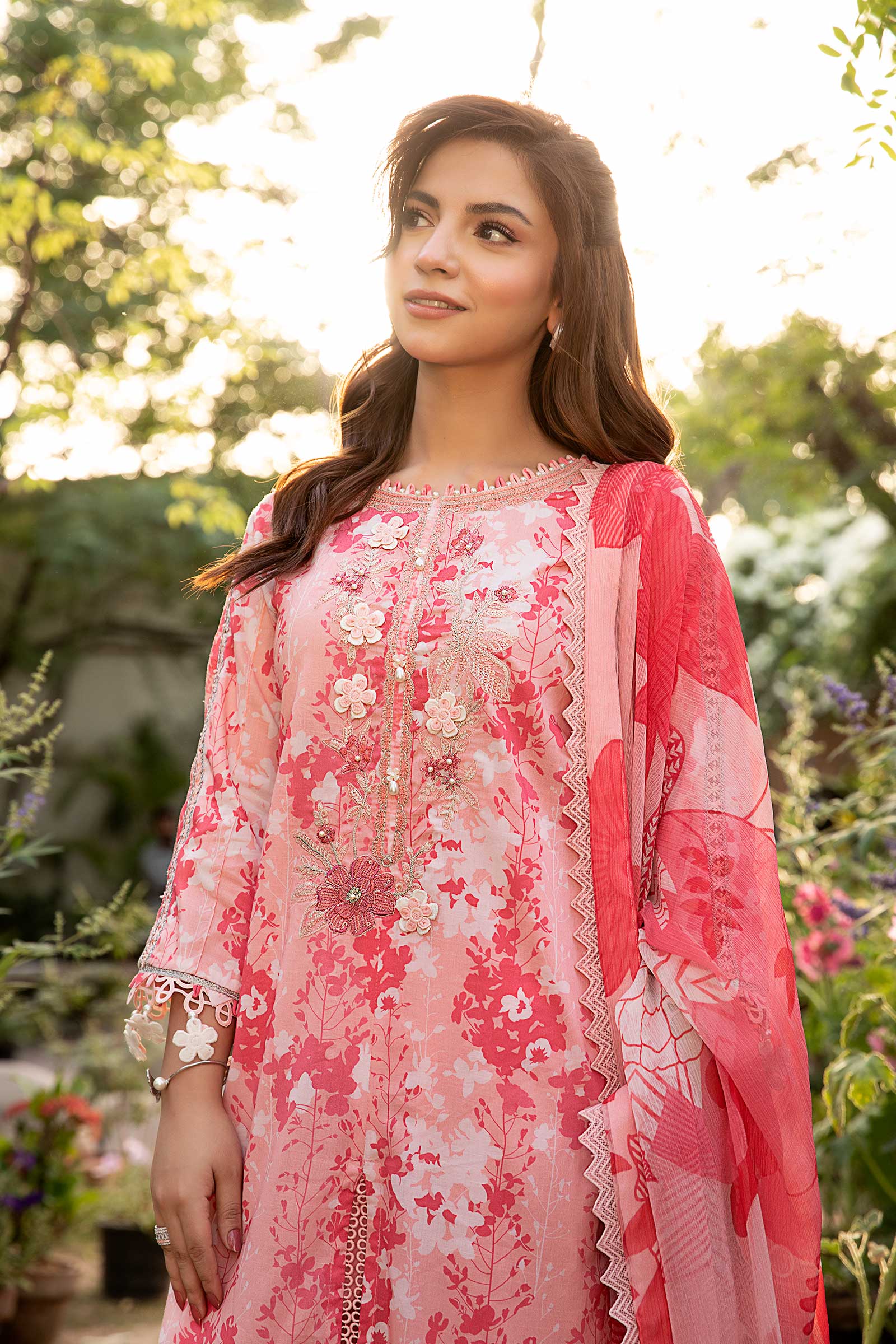 3 Pc Unstitched Embroidered Slub Lawn Suit | MB-CUS25-910B