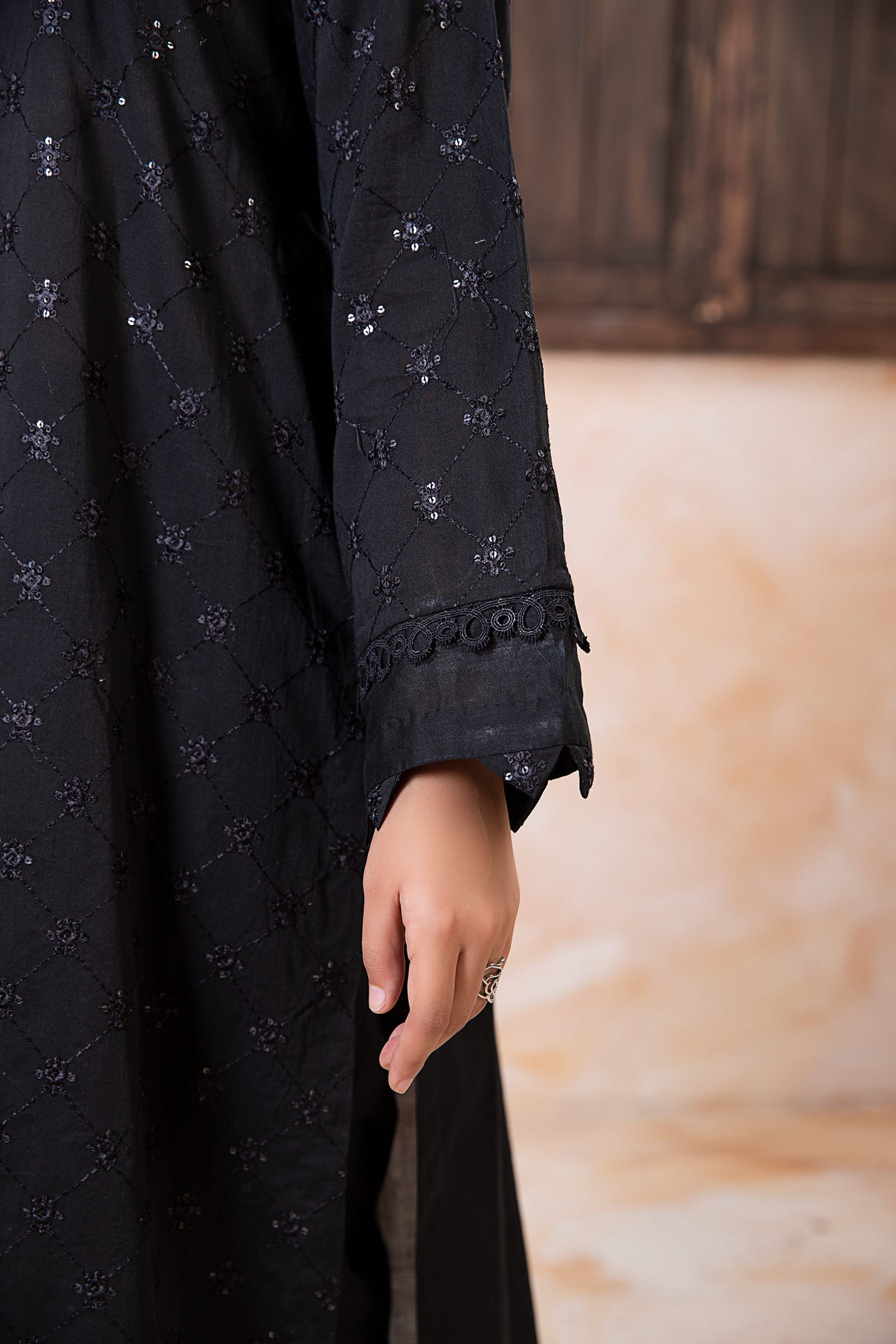 2 Piece Embroidered Lawn Suit