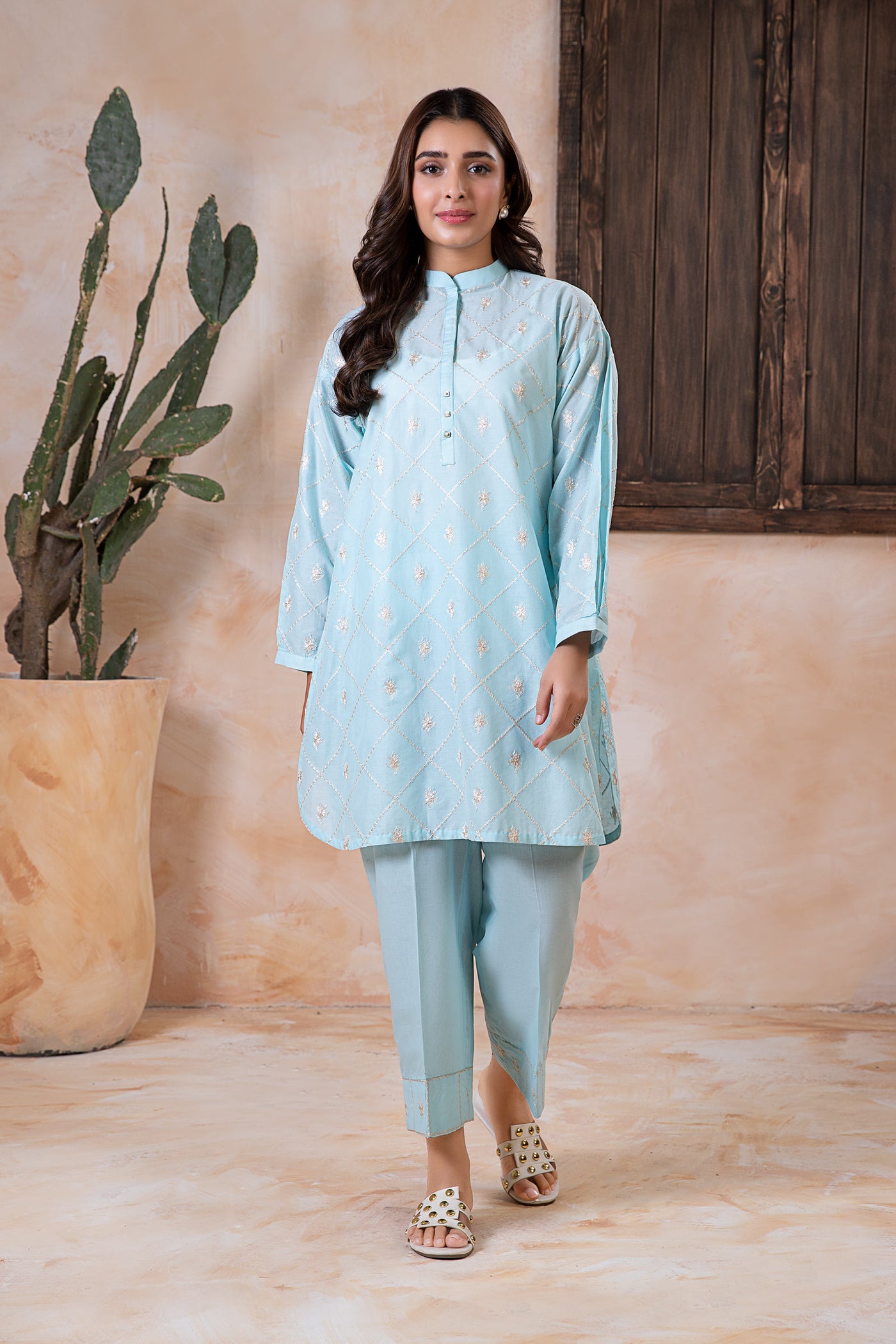 2 Piece Embroidered Lawn Suit
