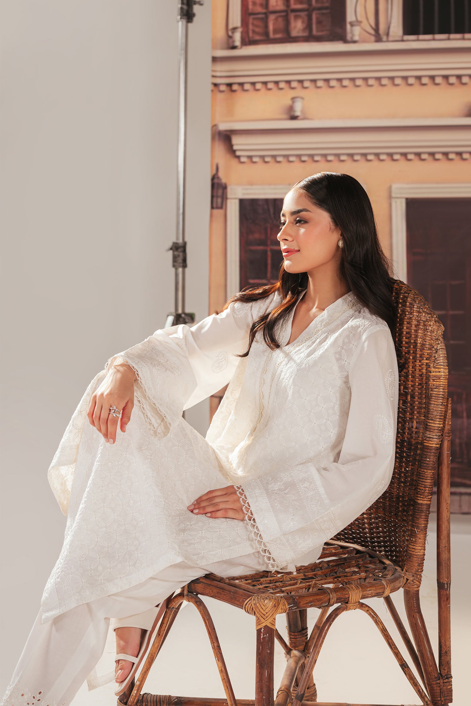 Embroidered Lawn Kurta