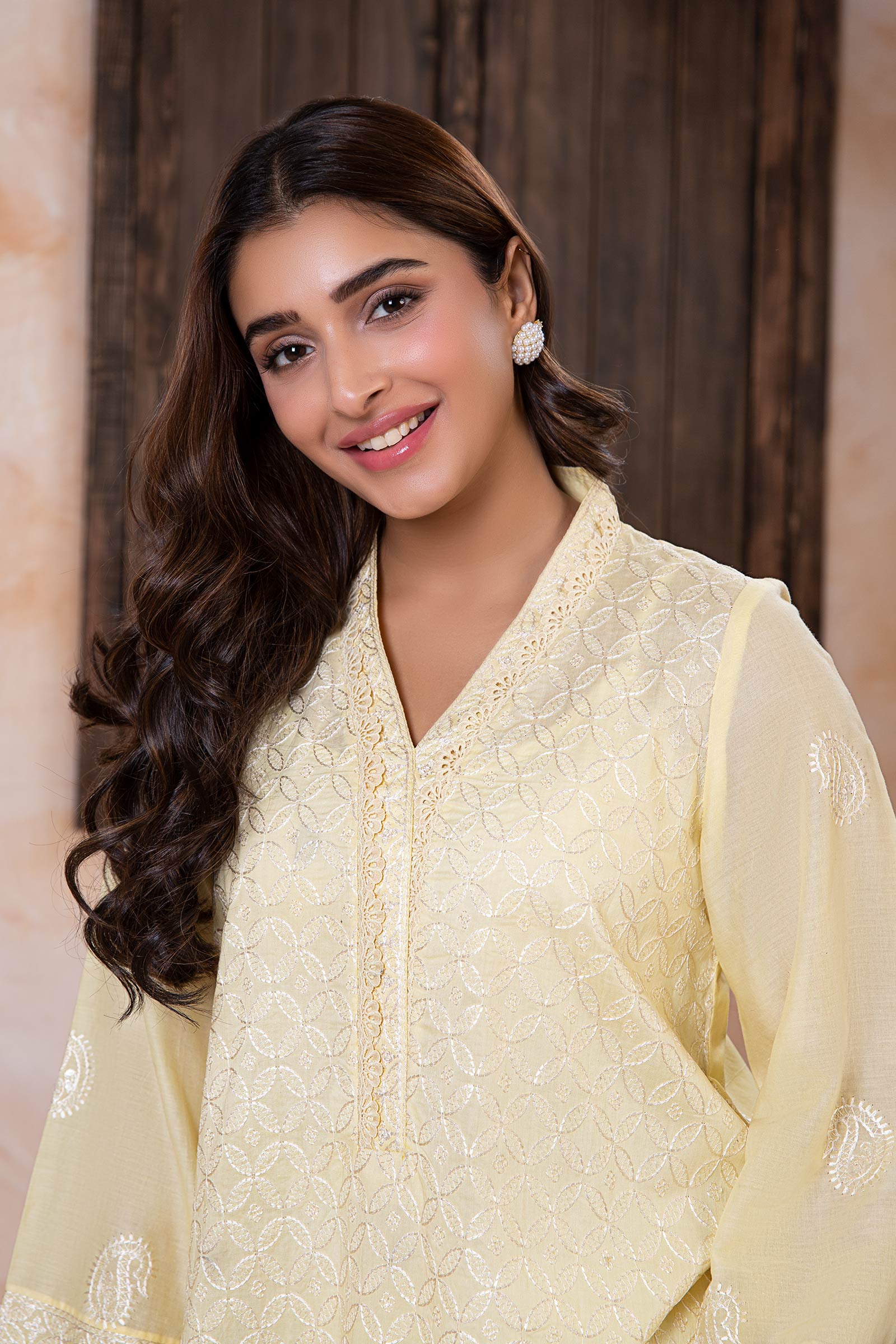 Embroidered Lawn Kurta