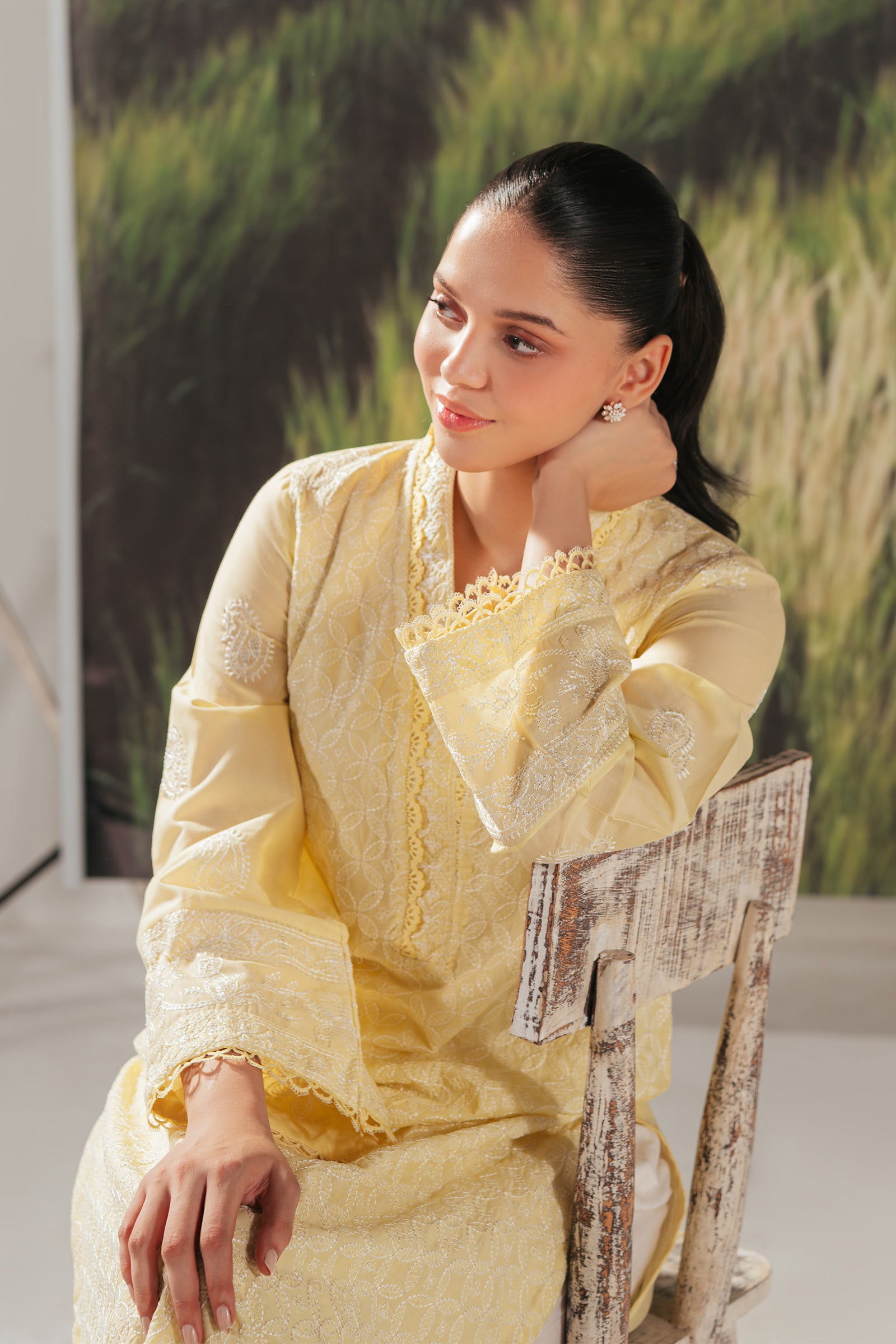 Embroidered Lawn Kurta