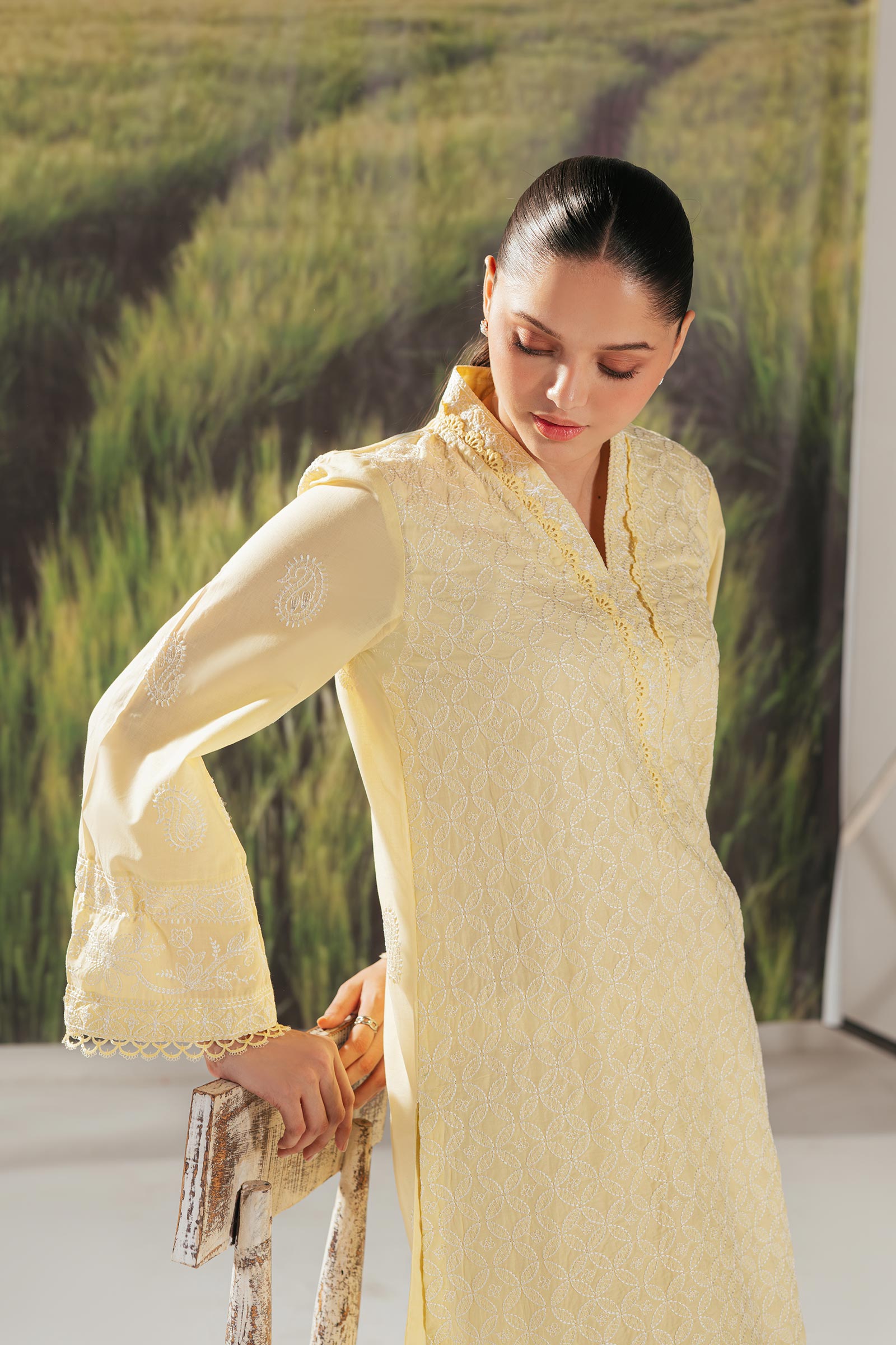 Embroidered Lawn Kurta