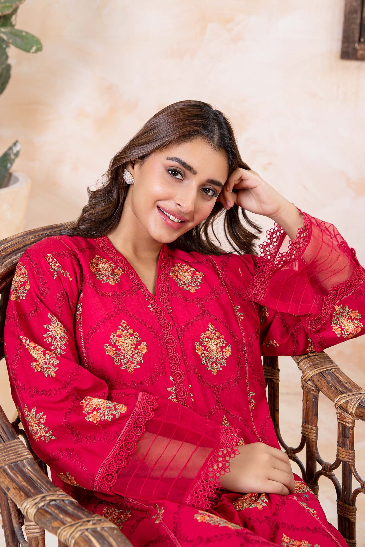 Embroidered Lawn Kurta