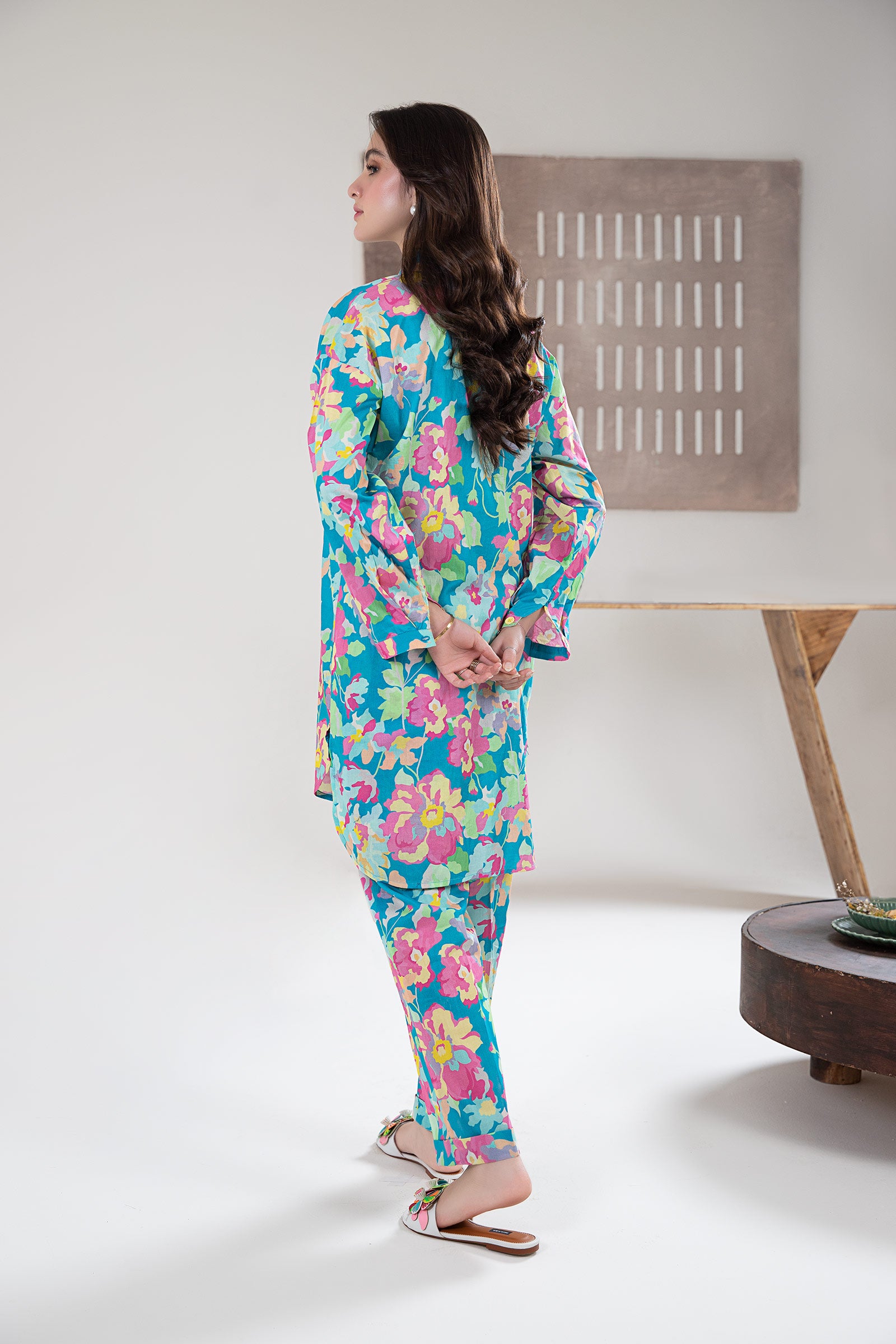 2 Piece Printed Arabic Lawn Suit