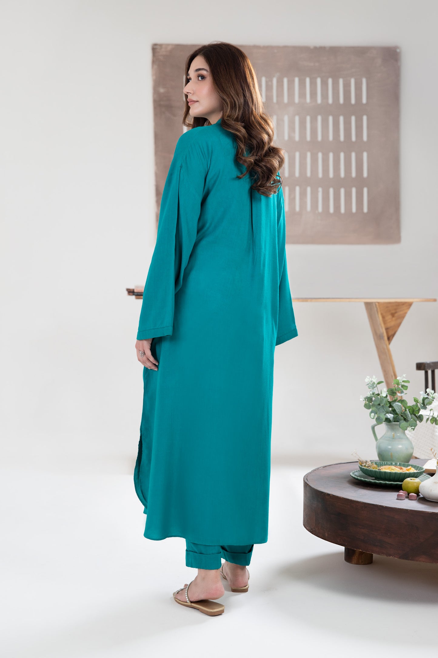 2 Piece Solid Arabic Lawn Suit