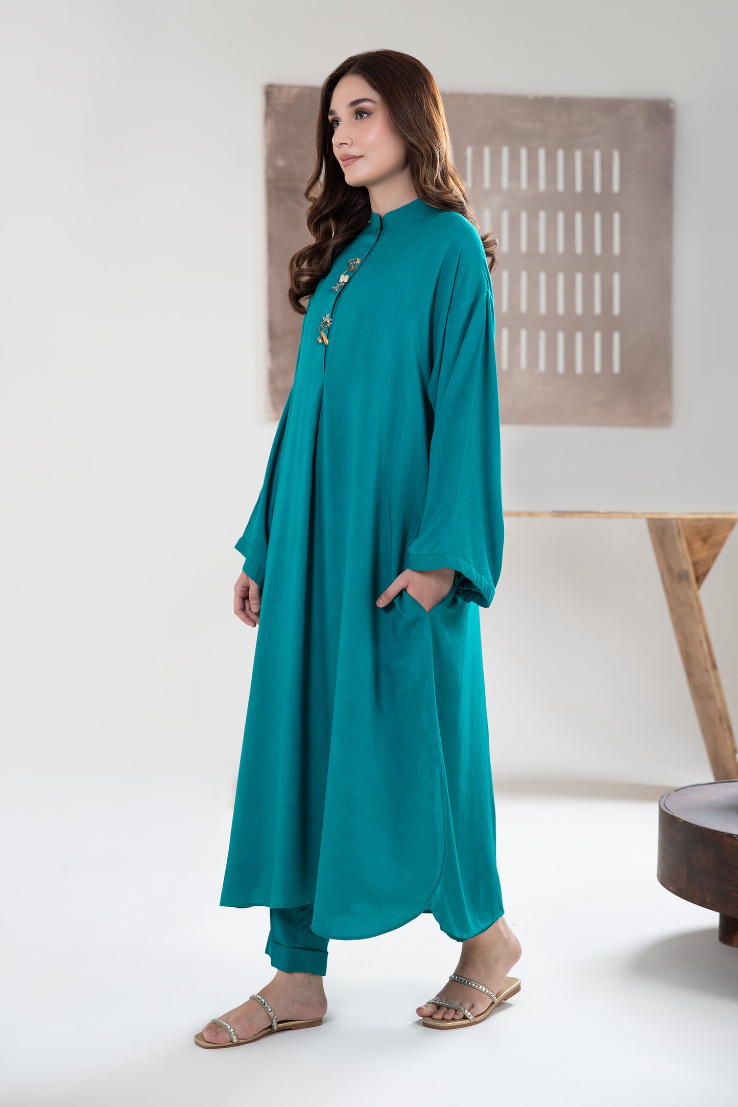 2 Piece Solid Arabic Lawn Suit