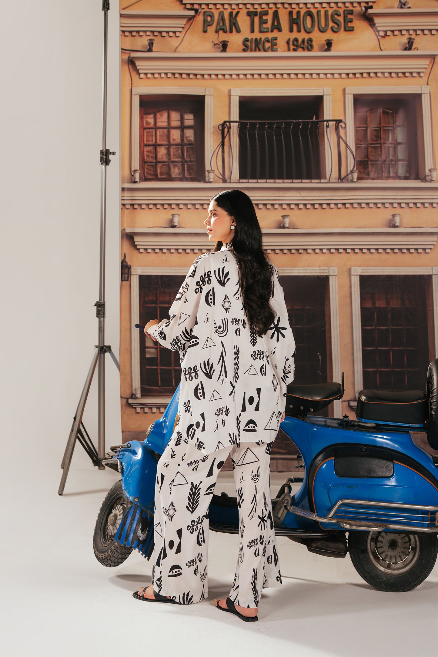 Printed Arabic Lawn Co-Ord Set