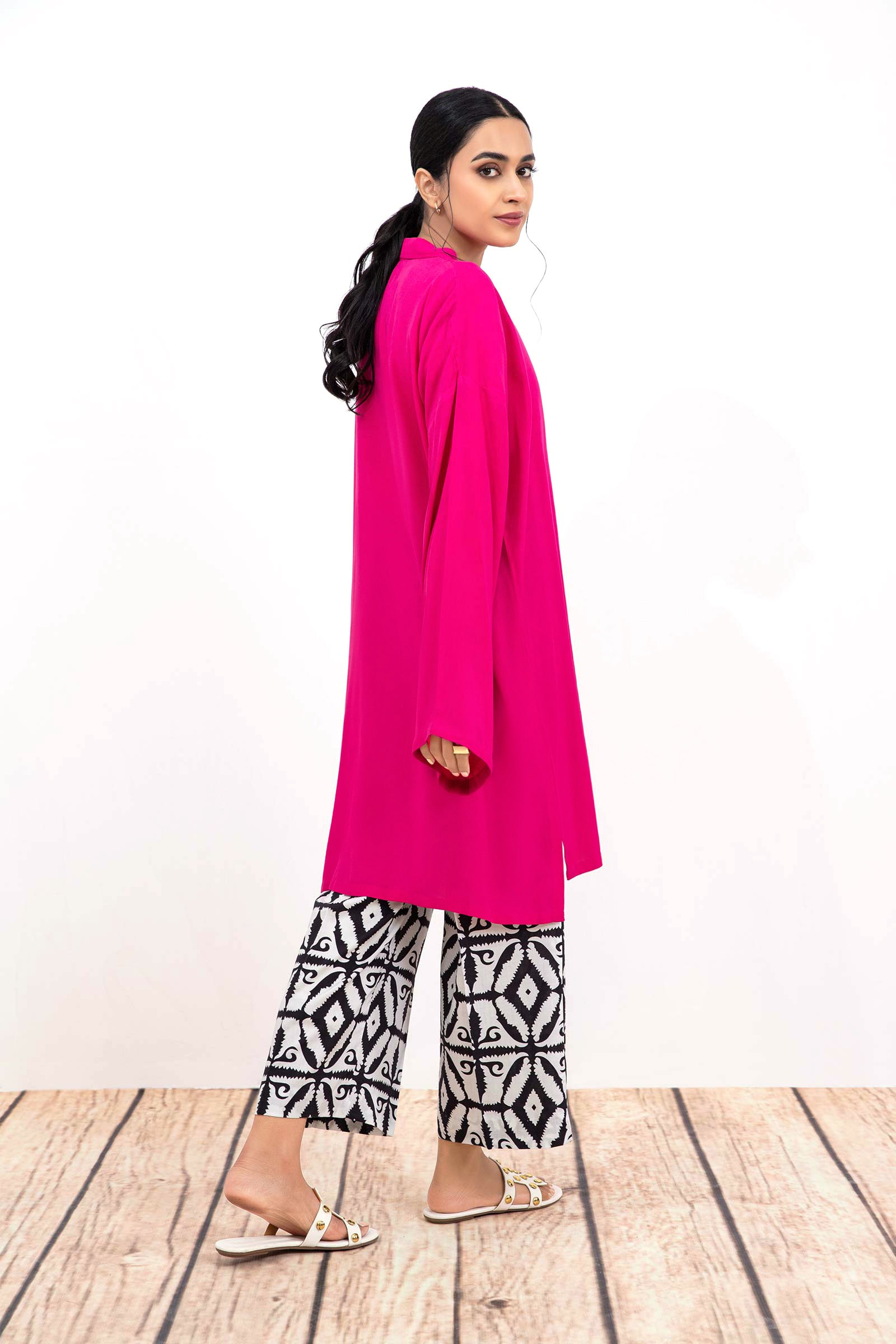 2 Piece Dyed Arabic Lawn Suit