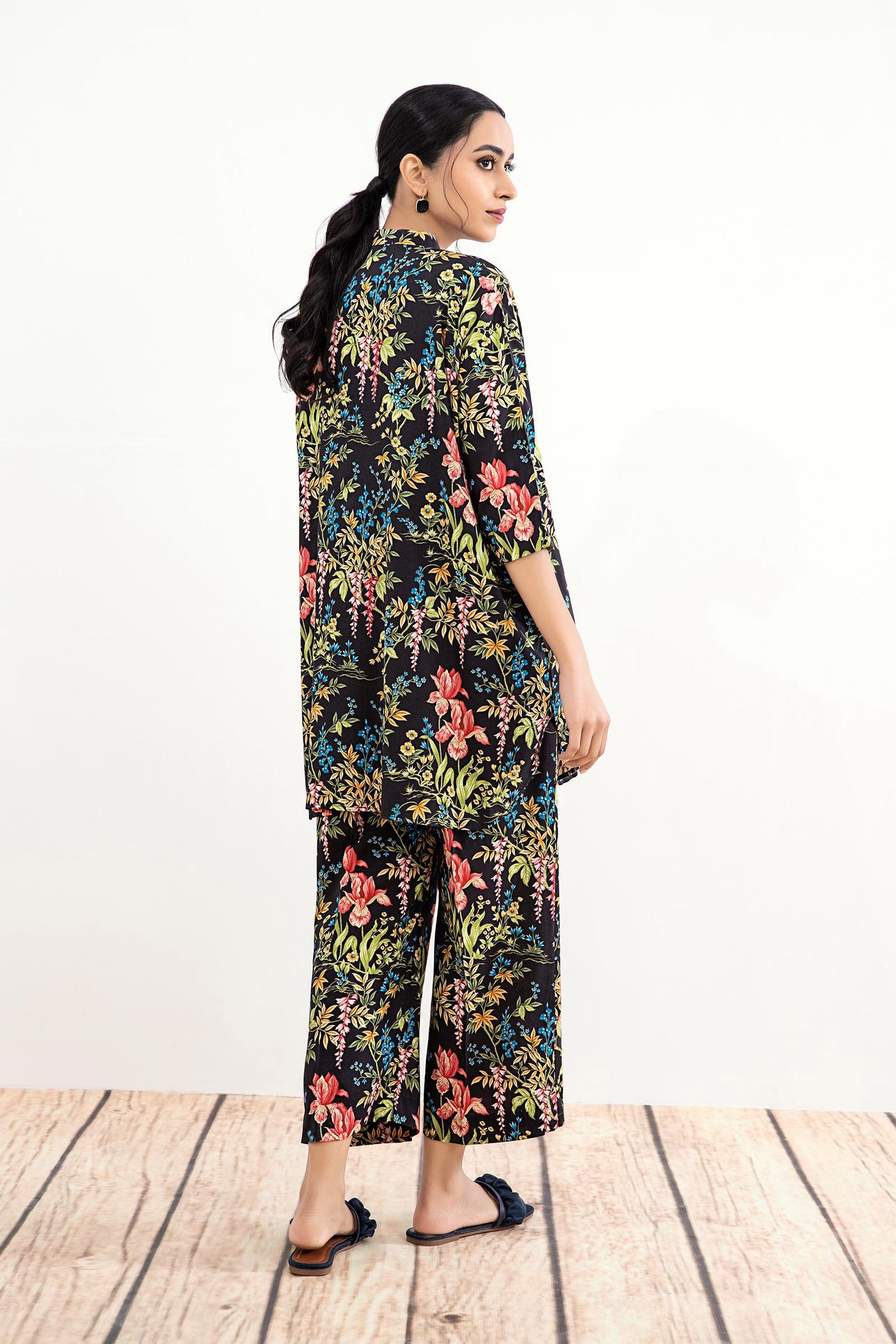 Printed Arabic Lawn Co-Ord Set