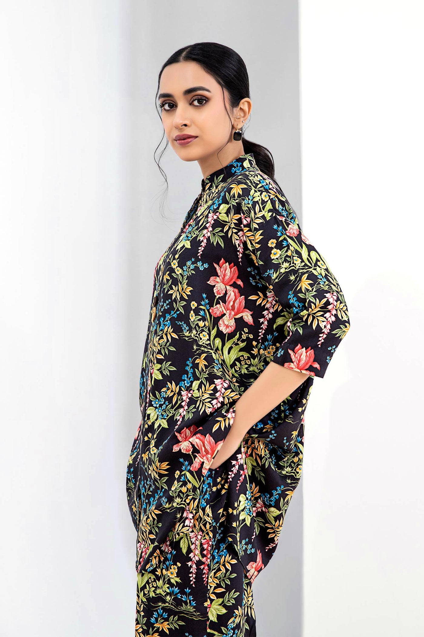 Printed Arabic Lawn Co-Ord Set