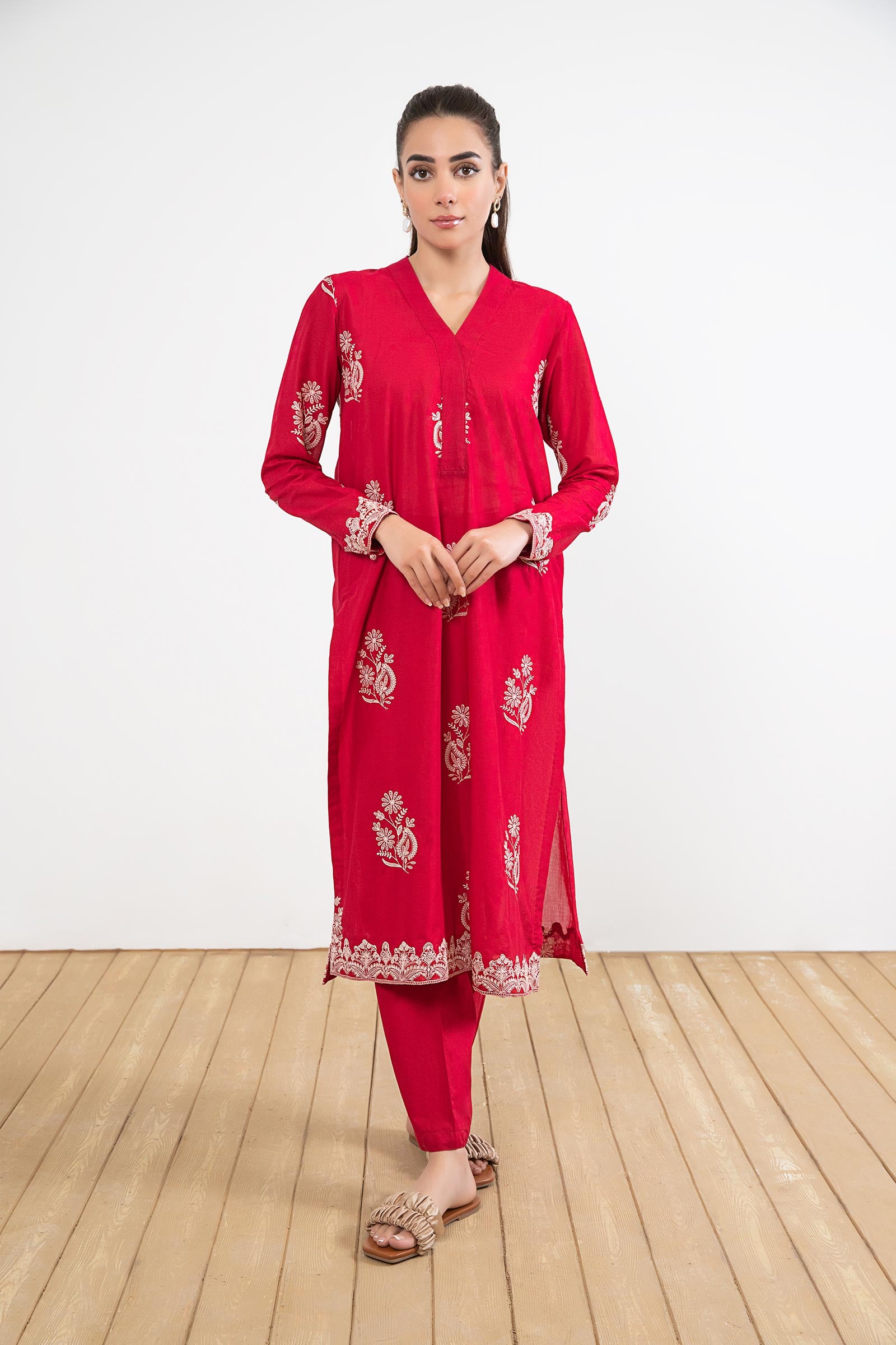 2 Piece Embroidered Lawn Suit