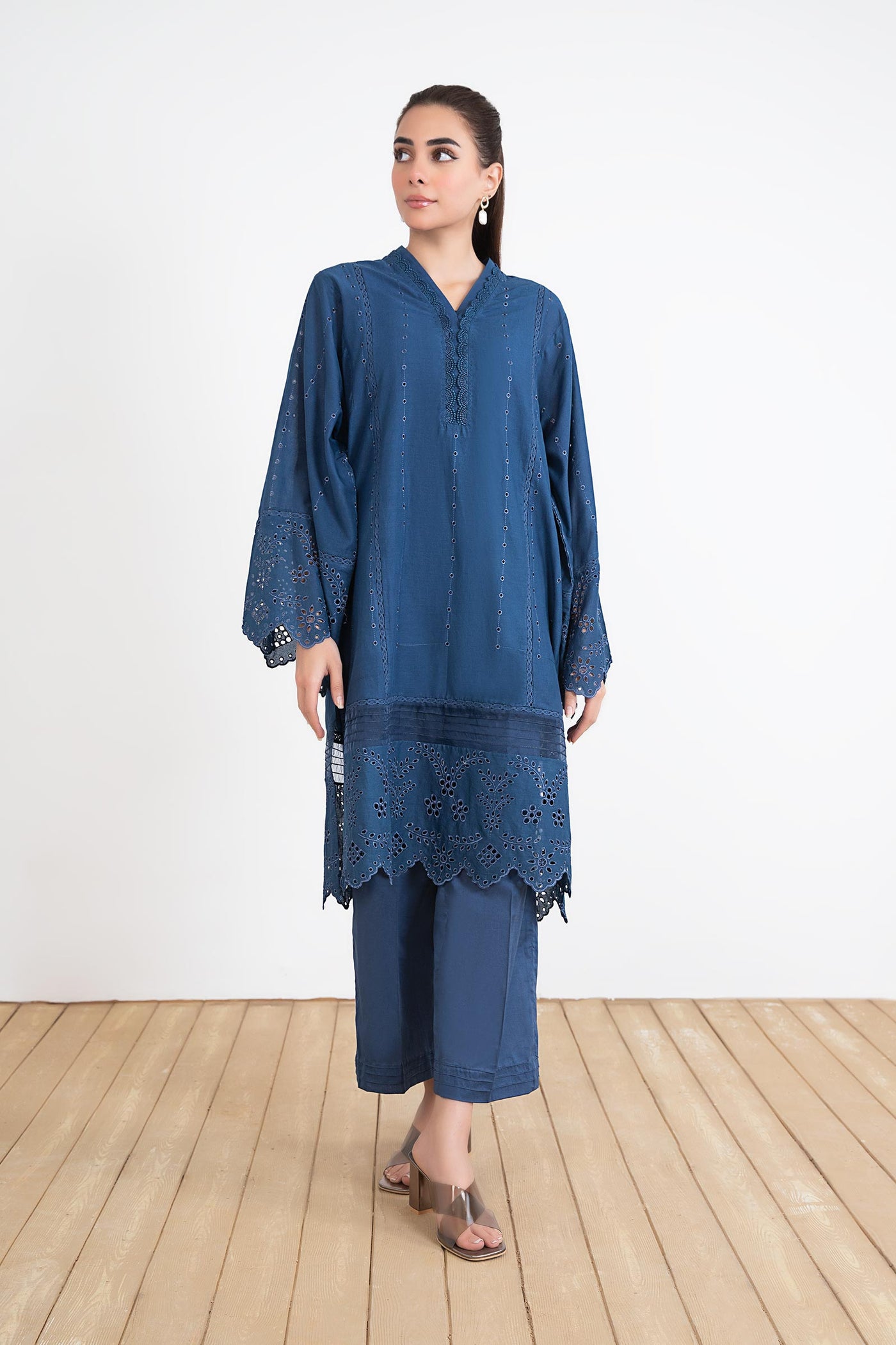 Embroidered Lawn Kurta
