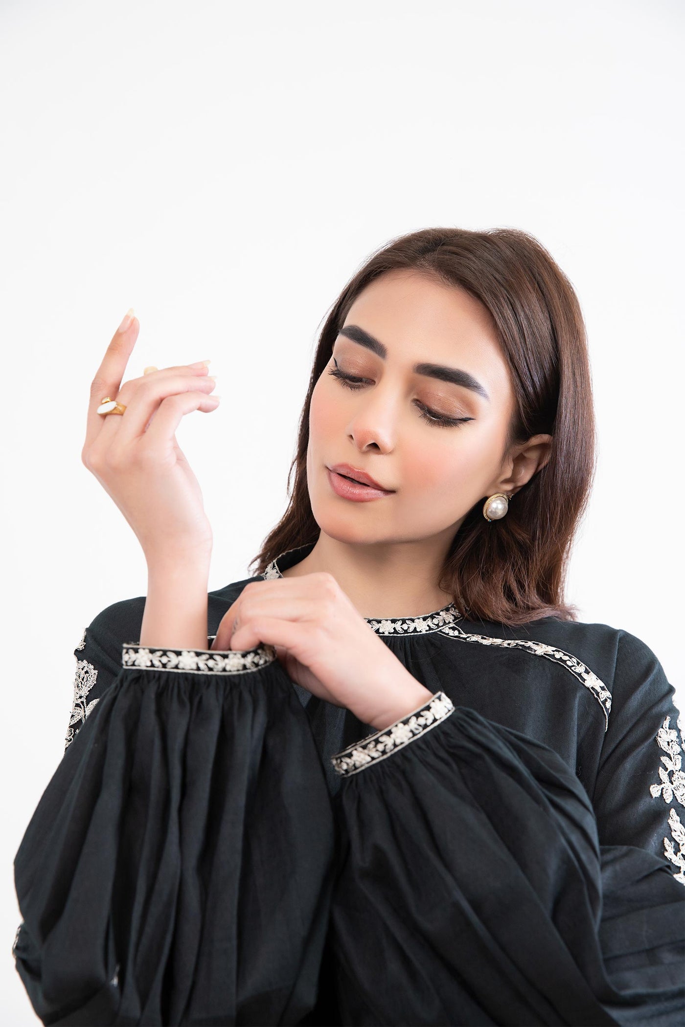 Embroidered Arabic Lawn Shirt