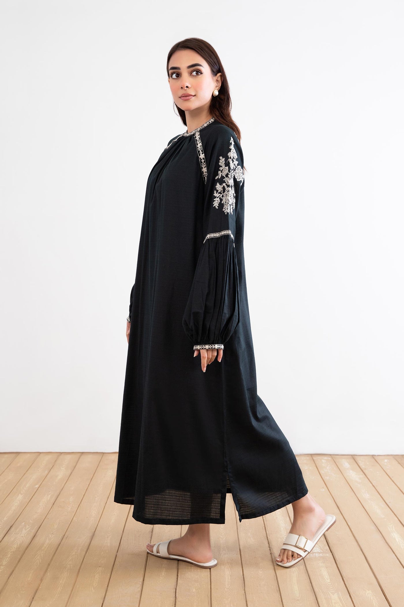 Embroidered Arabic Lawn Shirt