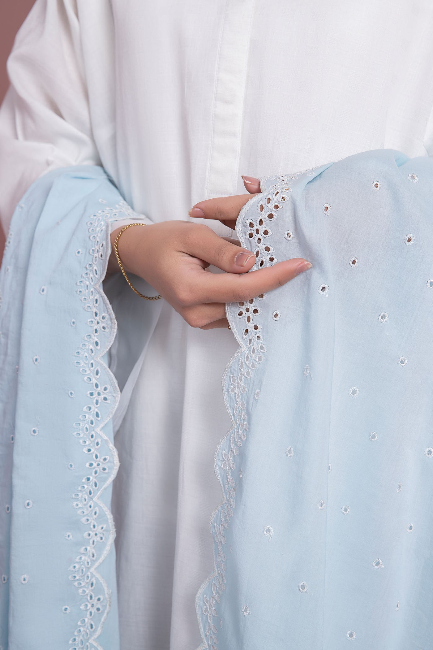 Embroidered Lawn Dupatta