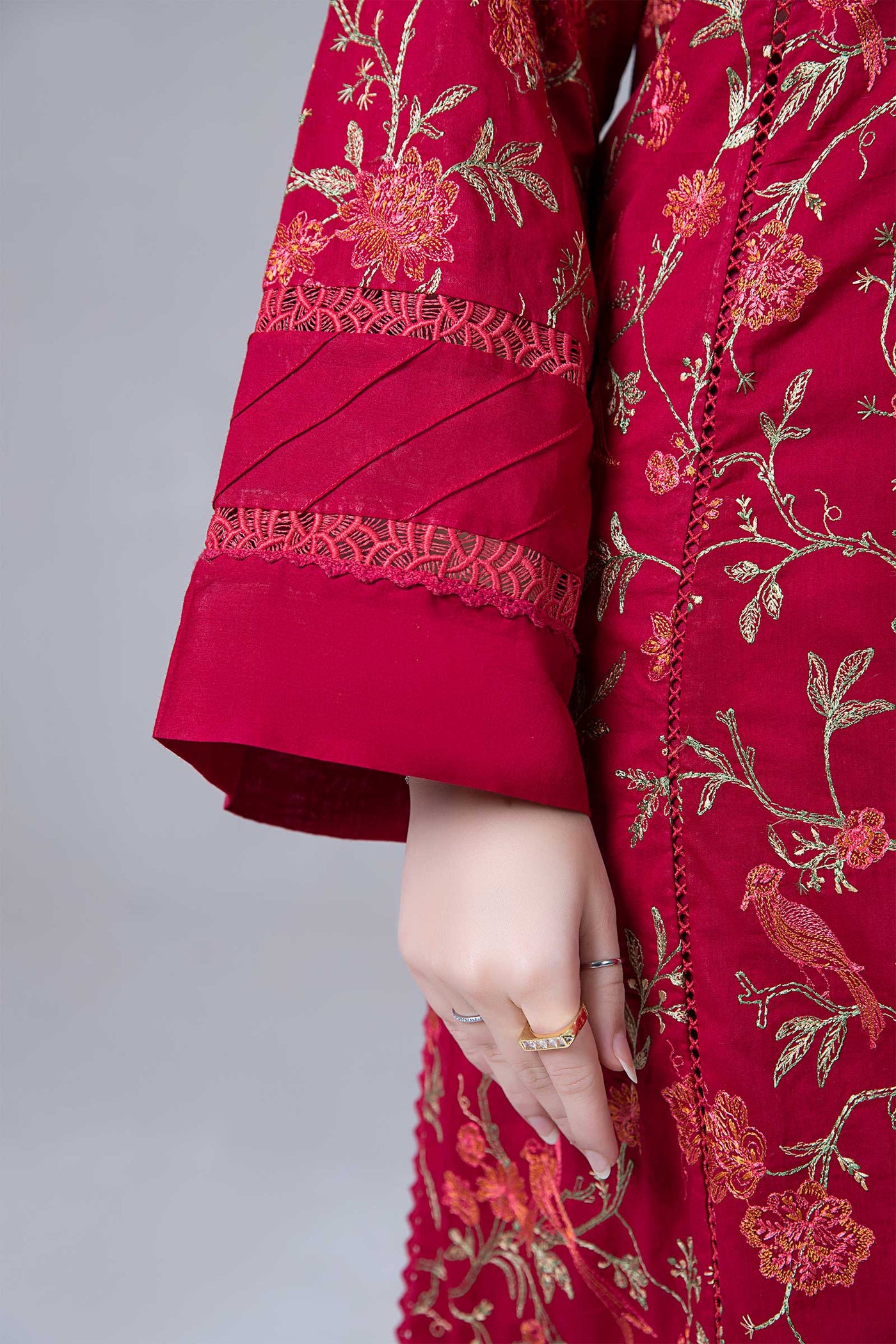 Embroidered Lawn Kurta