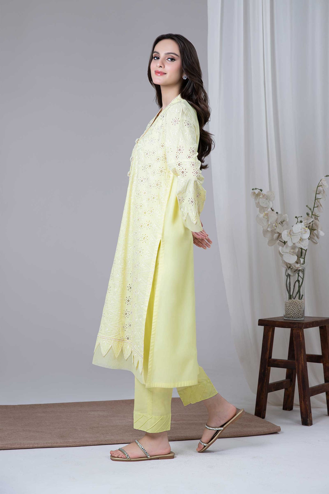 Embroidered Lawn Kurta