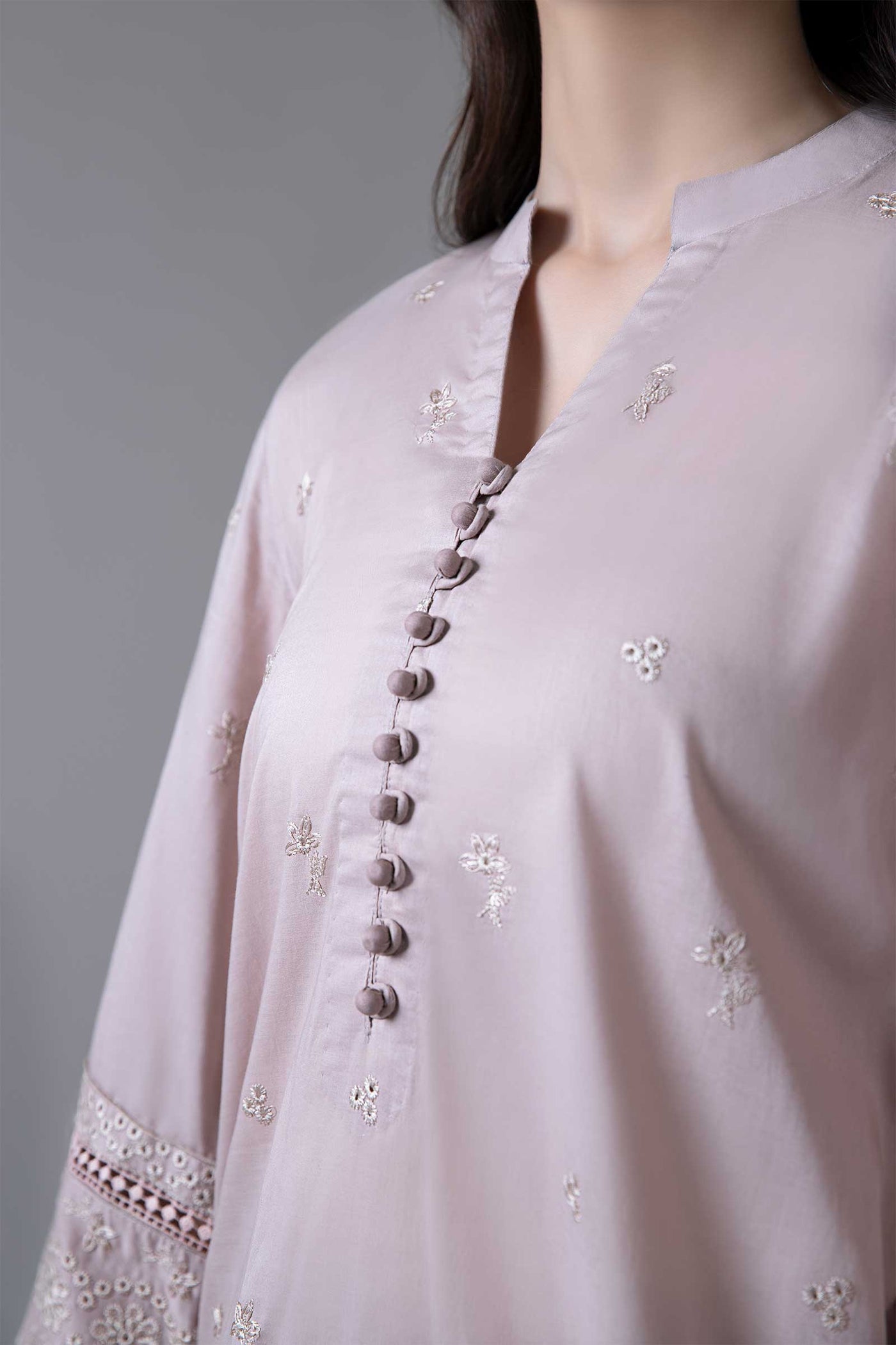 Embroidered Lawn Kurta