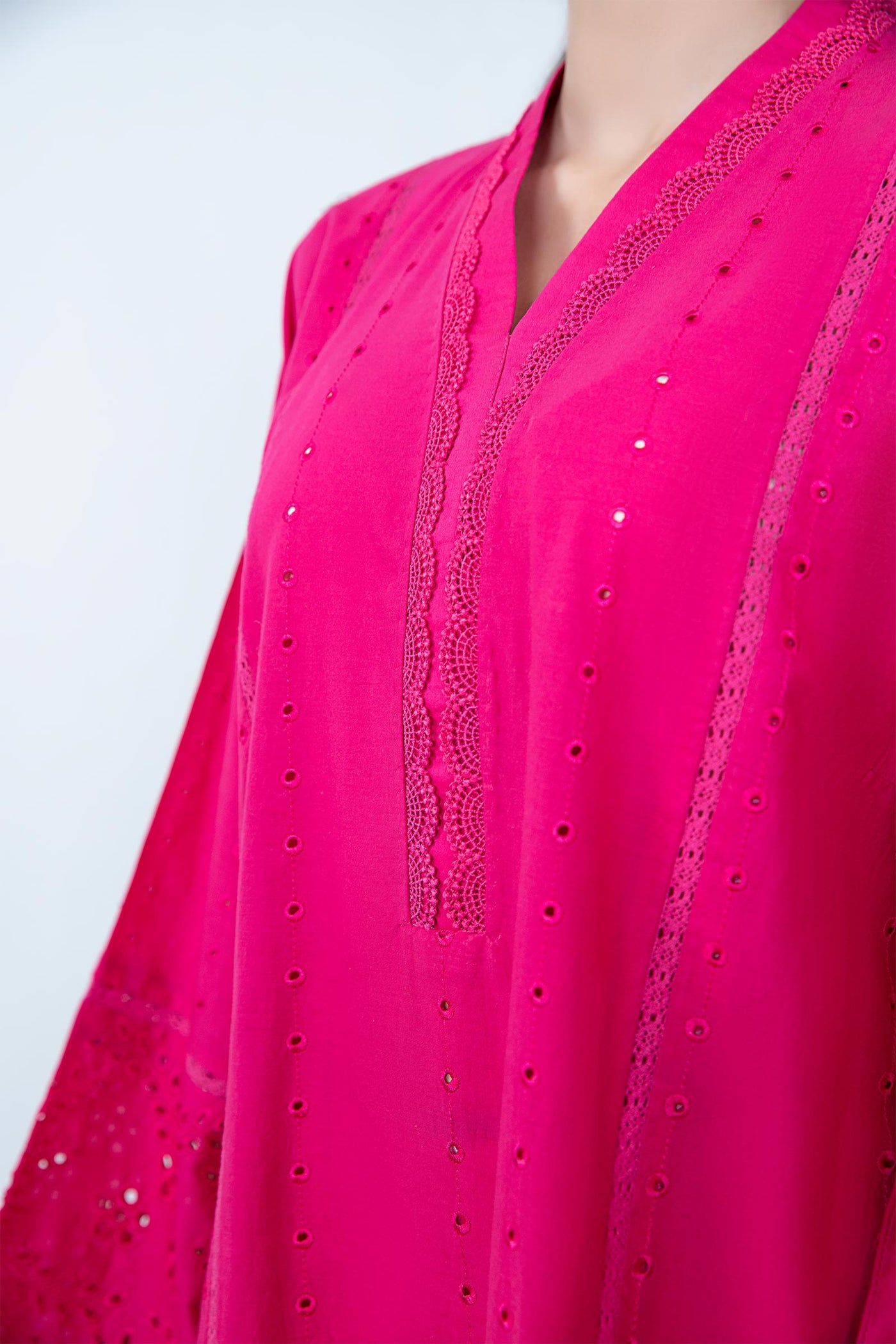 Embroidered Lawn Kurta