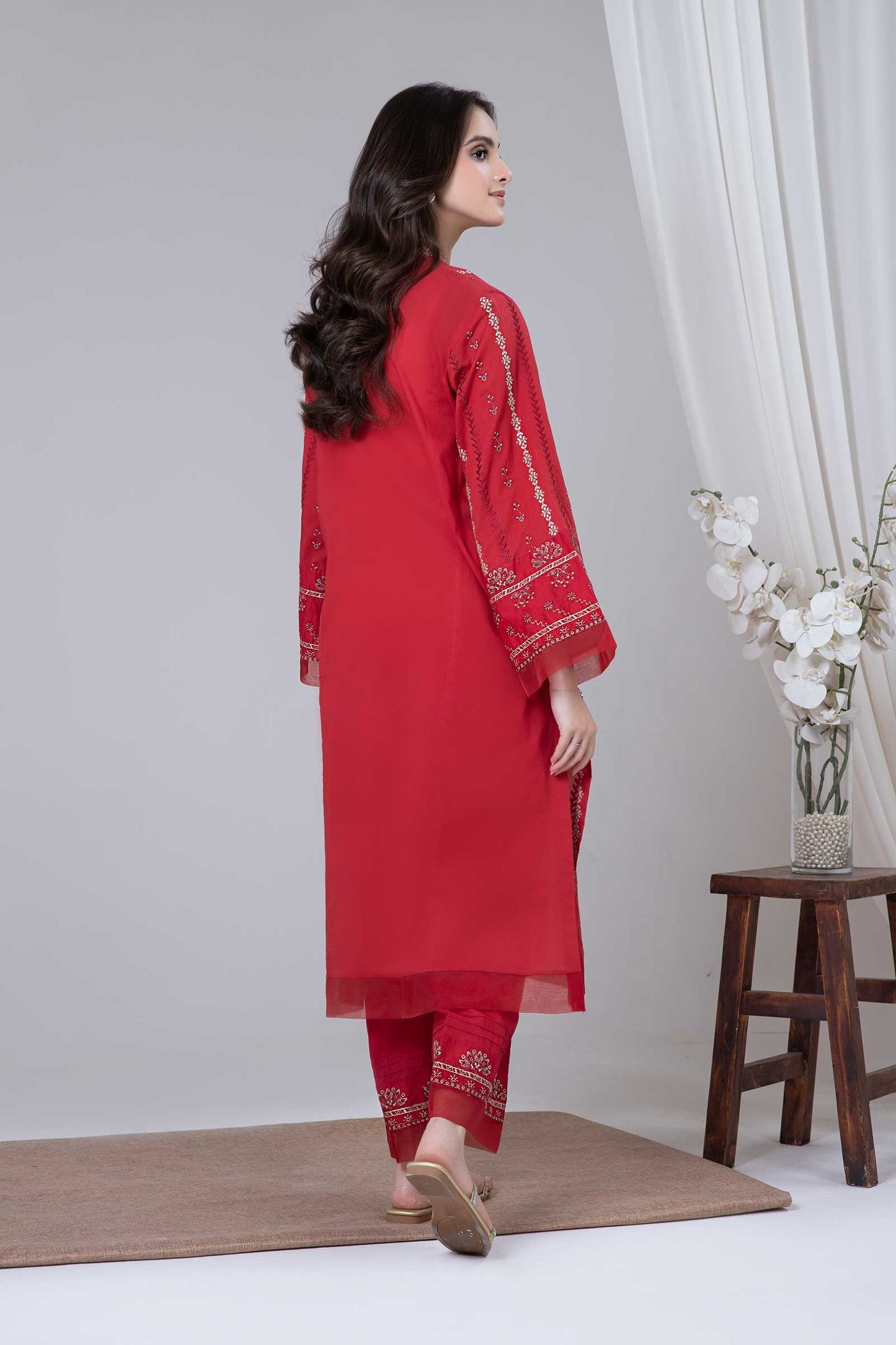 2 Piece Embroidered Lawn Suit