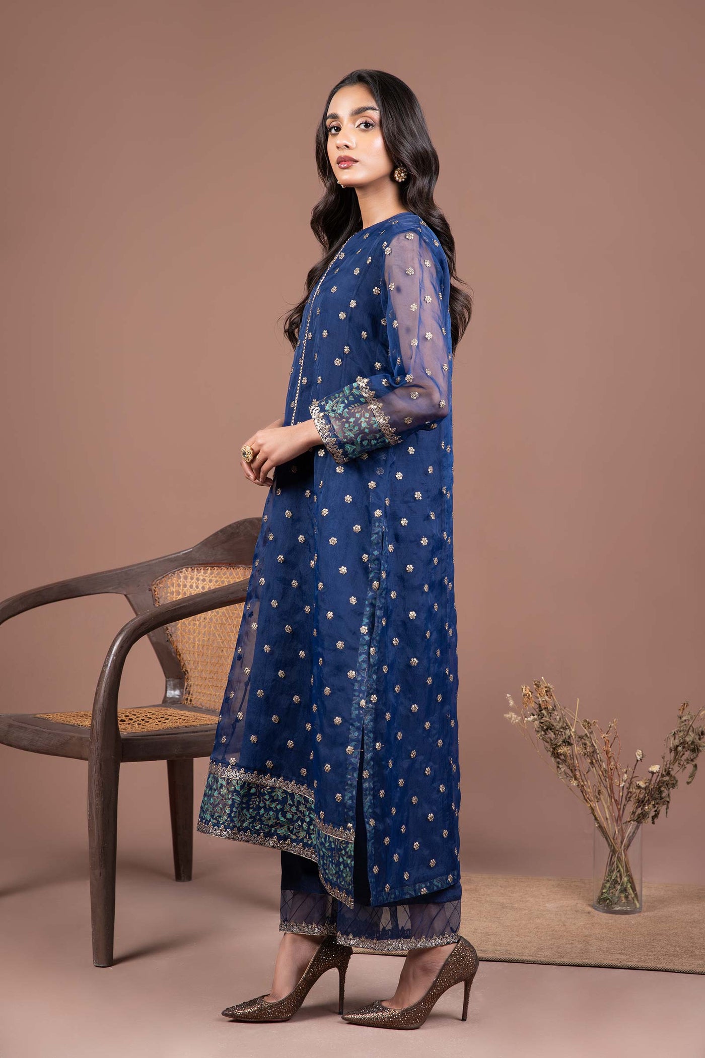 2 Pc Embroidered Organza Suit