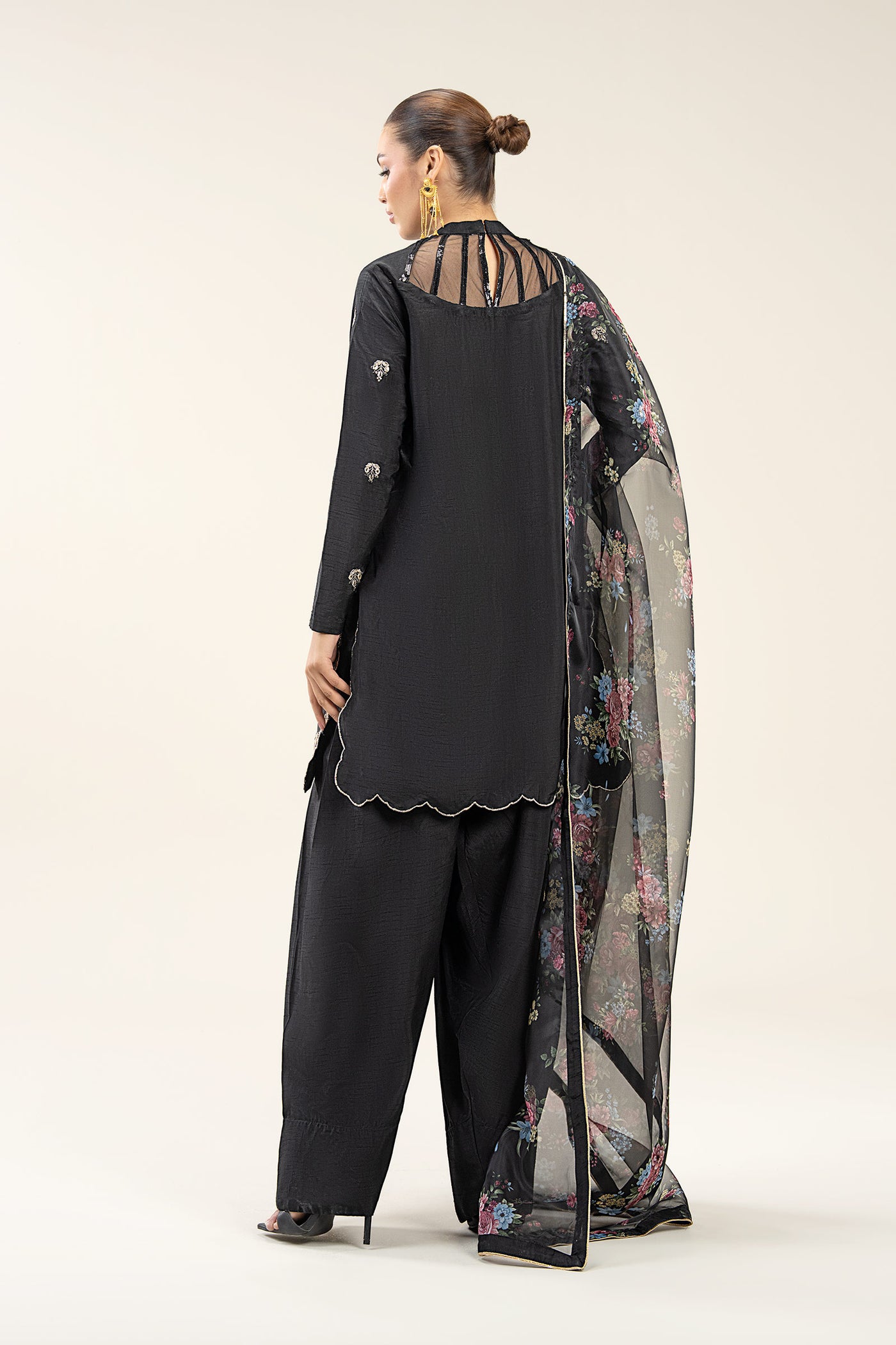 3 Pc Embroidered Bamberg Raw Silk Suit