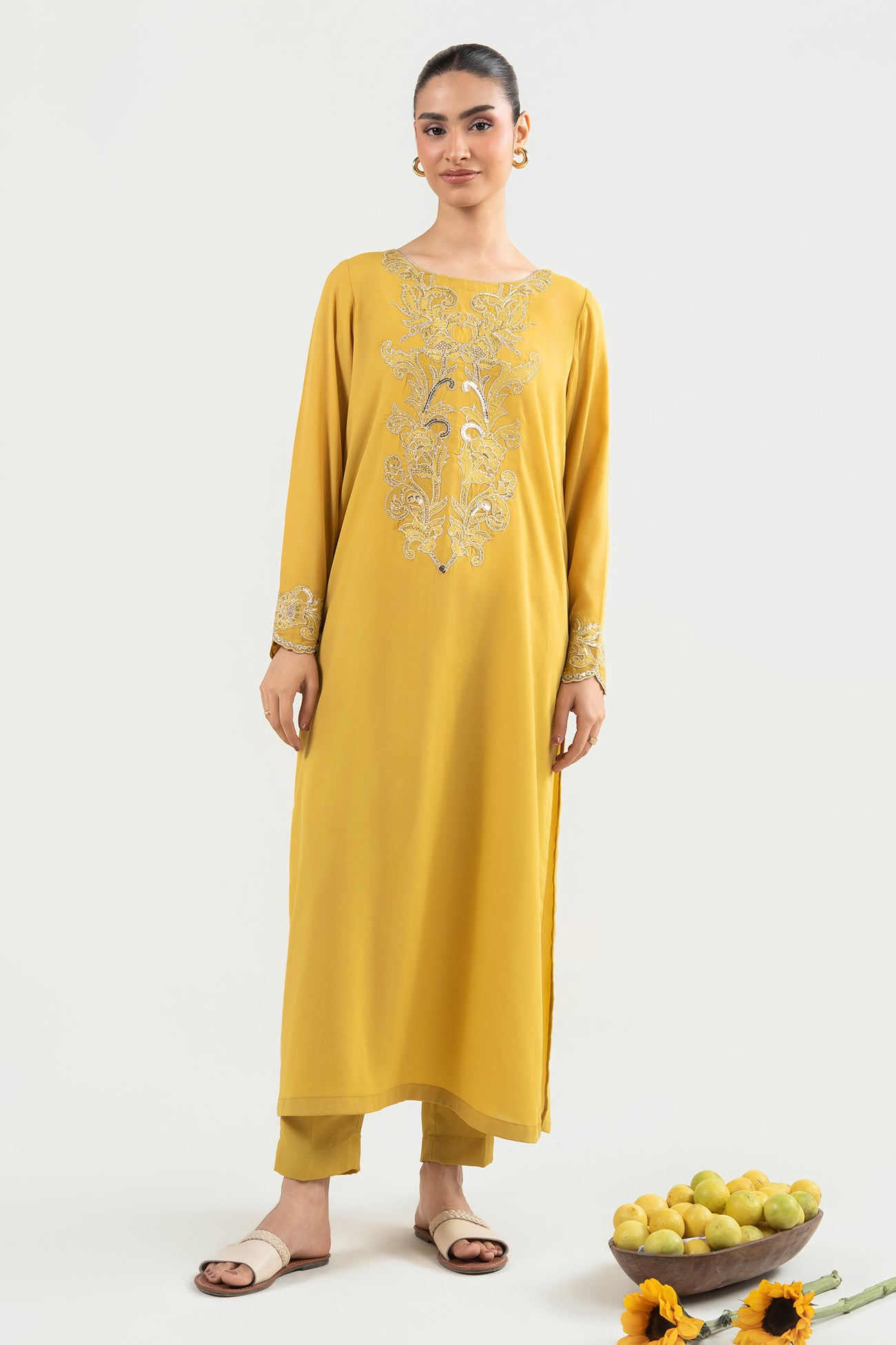 2 Pc Embroidered Georgette Suit