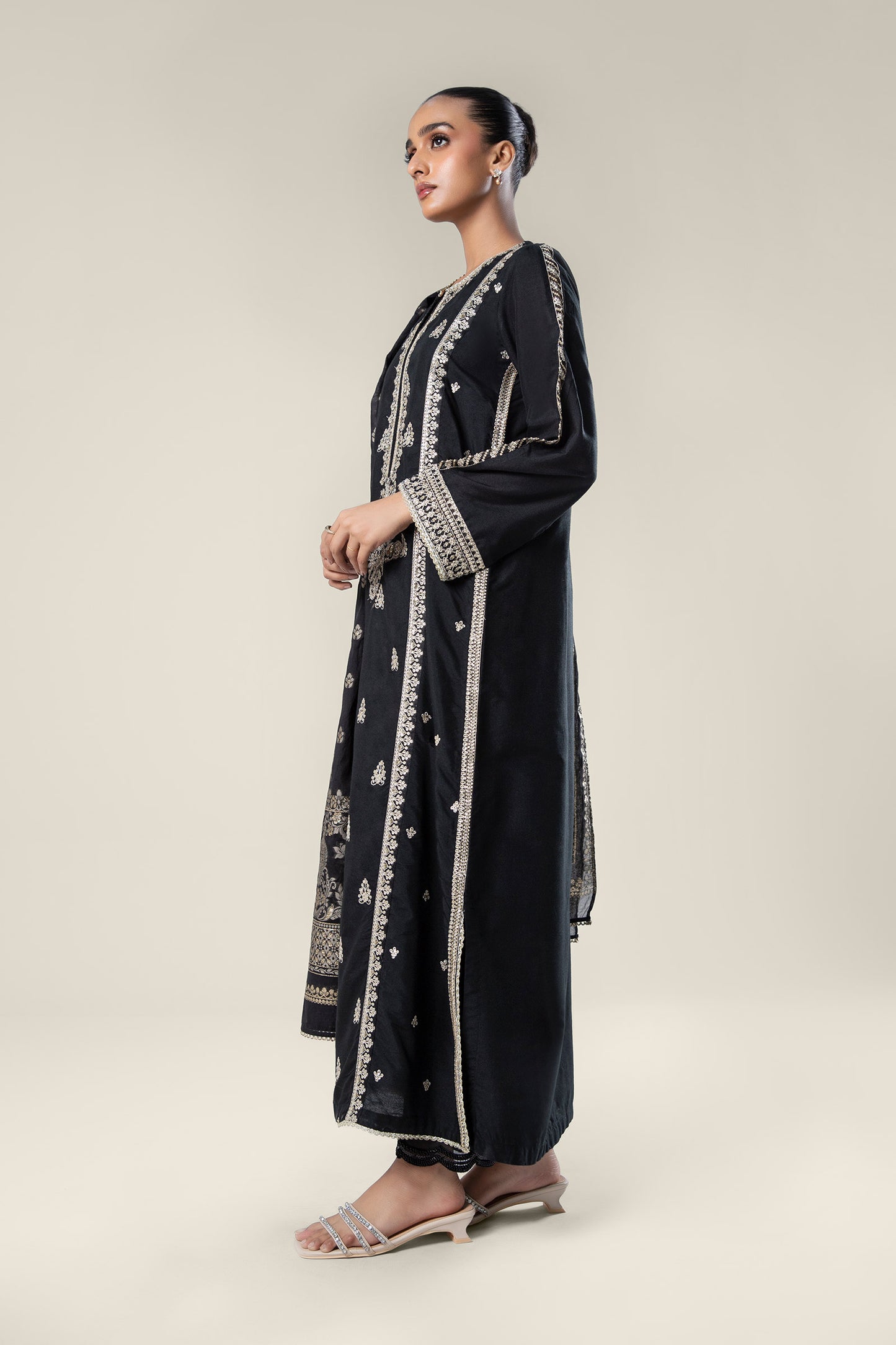 2 Pc Embroidered Khaddi Silk Suit