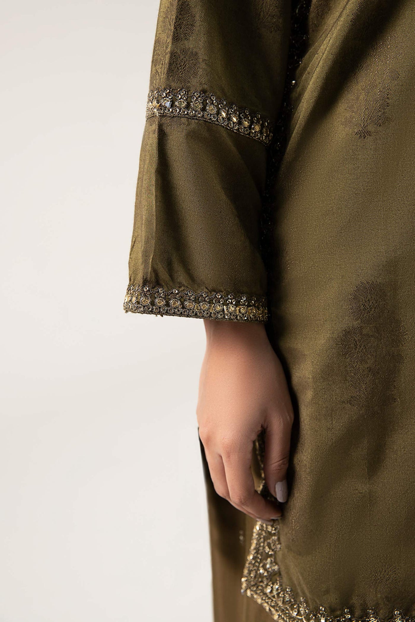 2 Pc Embroidered Jacquard Suit