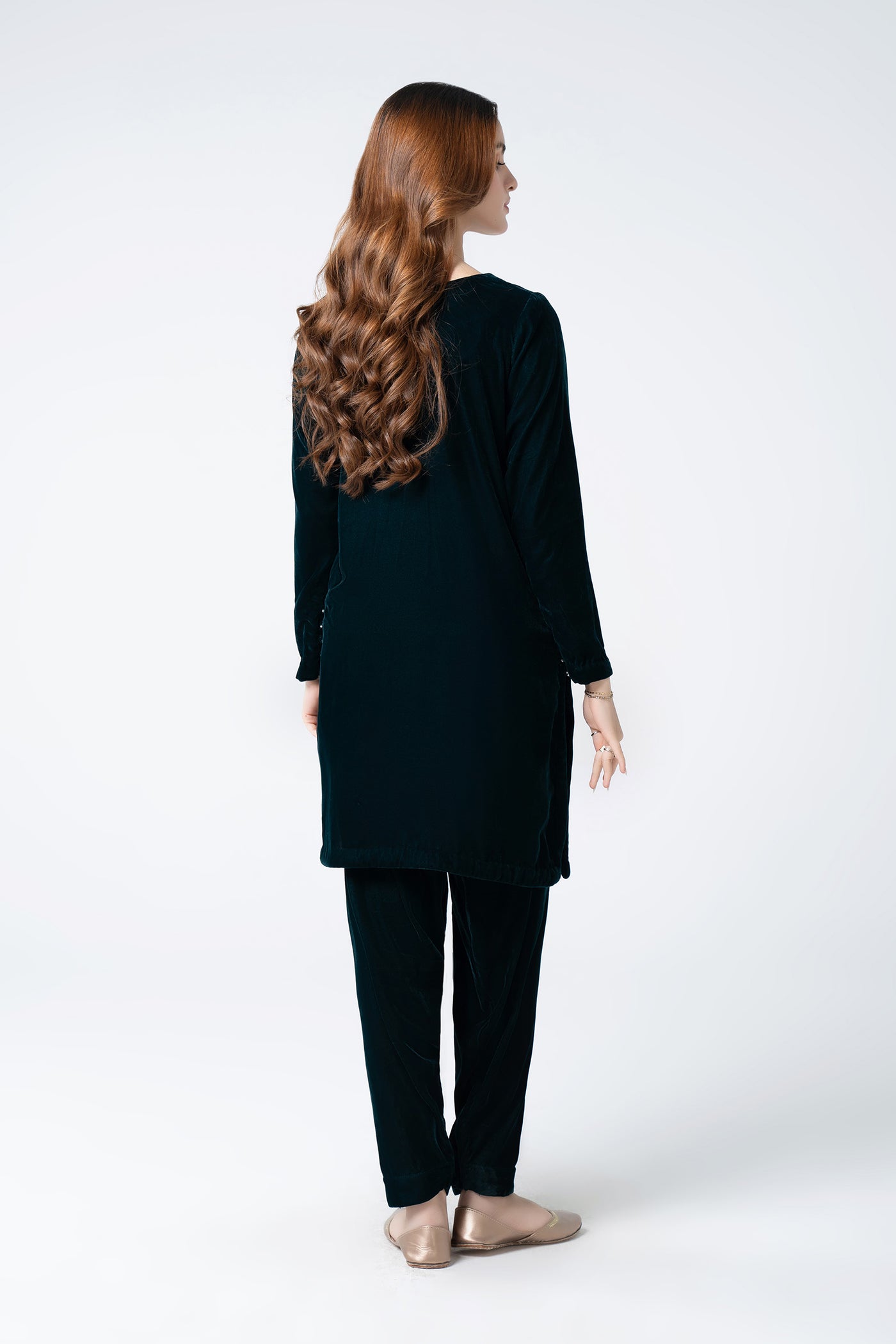 2 Pc Embellished Velvet Suit