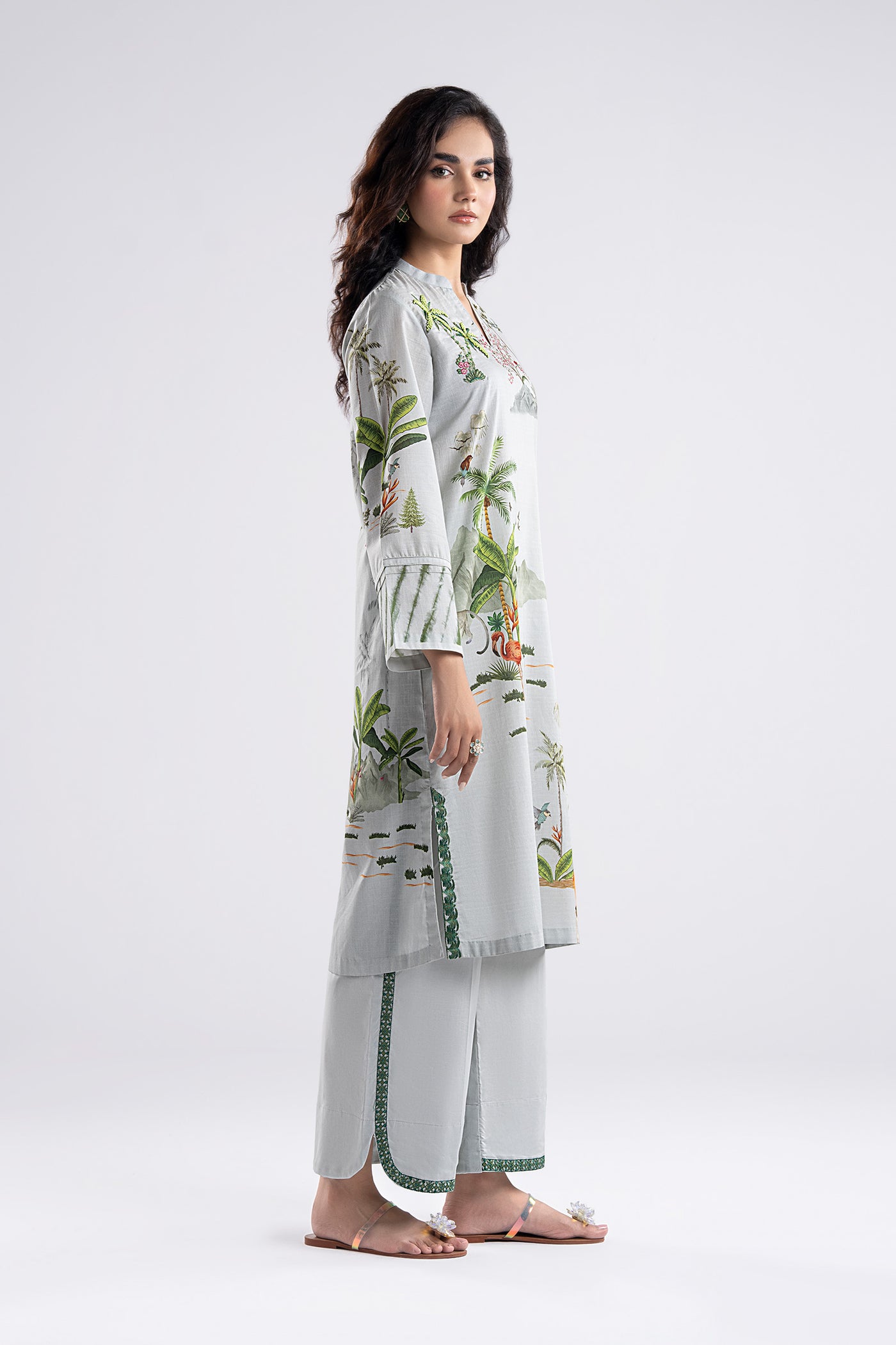 2 Pc Embroidered Lawn Suit