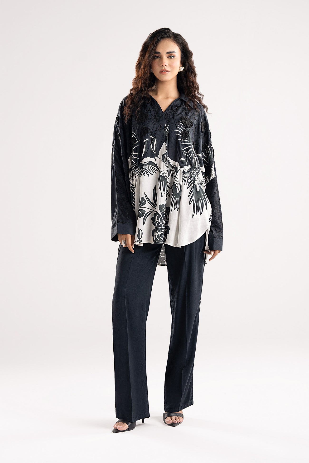 2 Pc Printed Arabic Lawn Suit