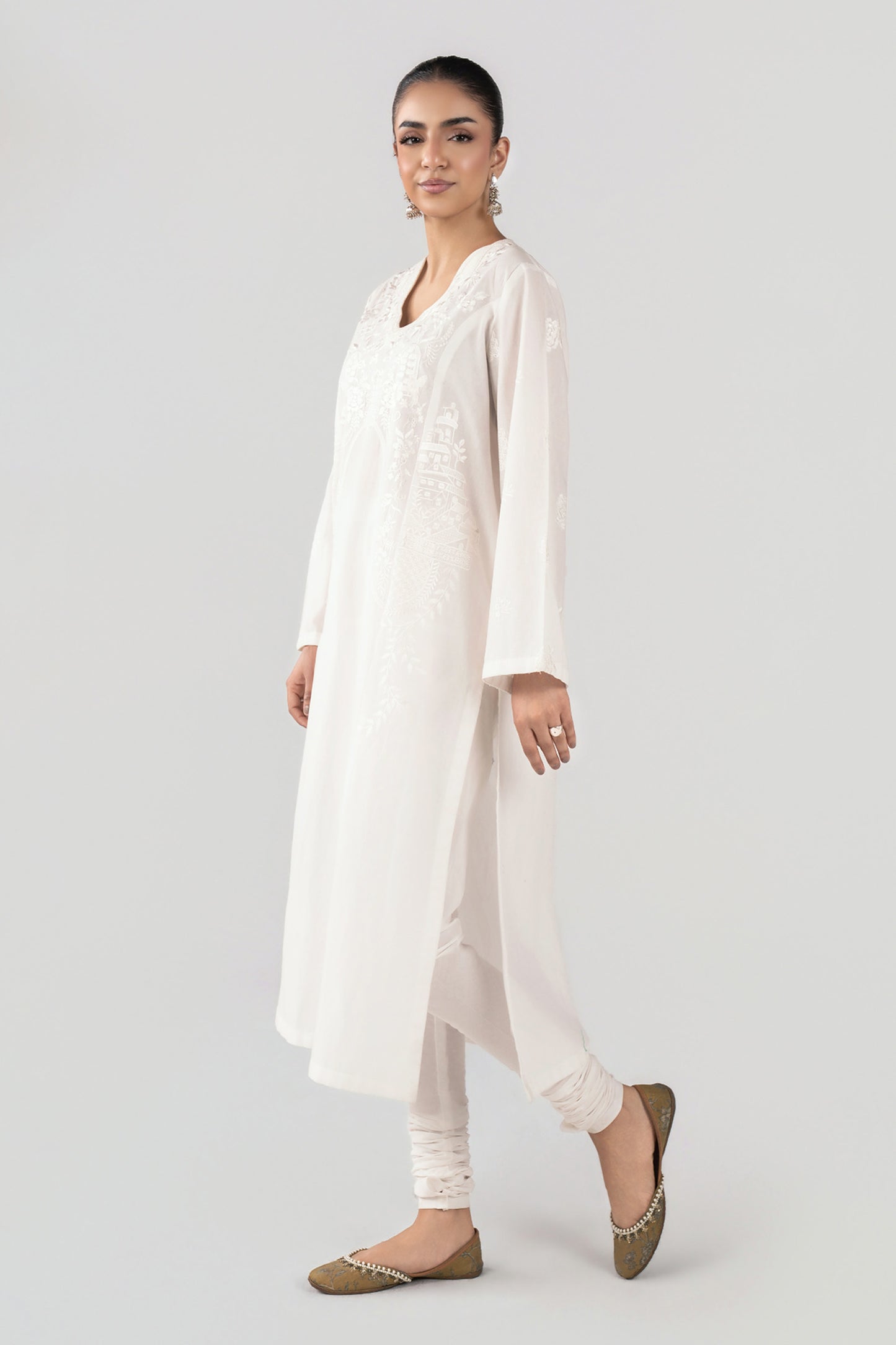 2 Pc Embroidered Lawn Suit