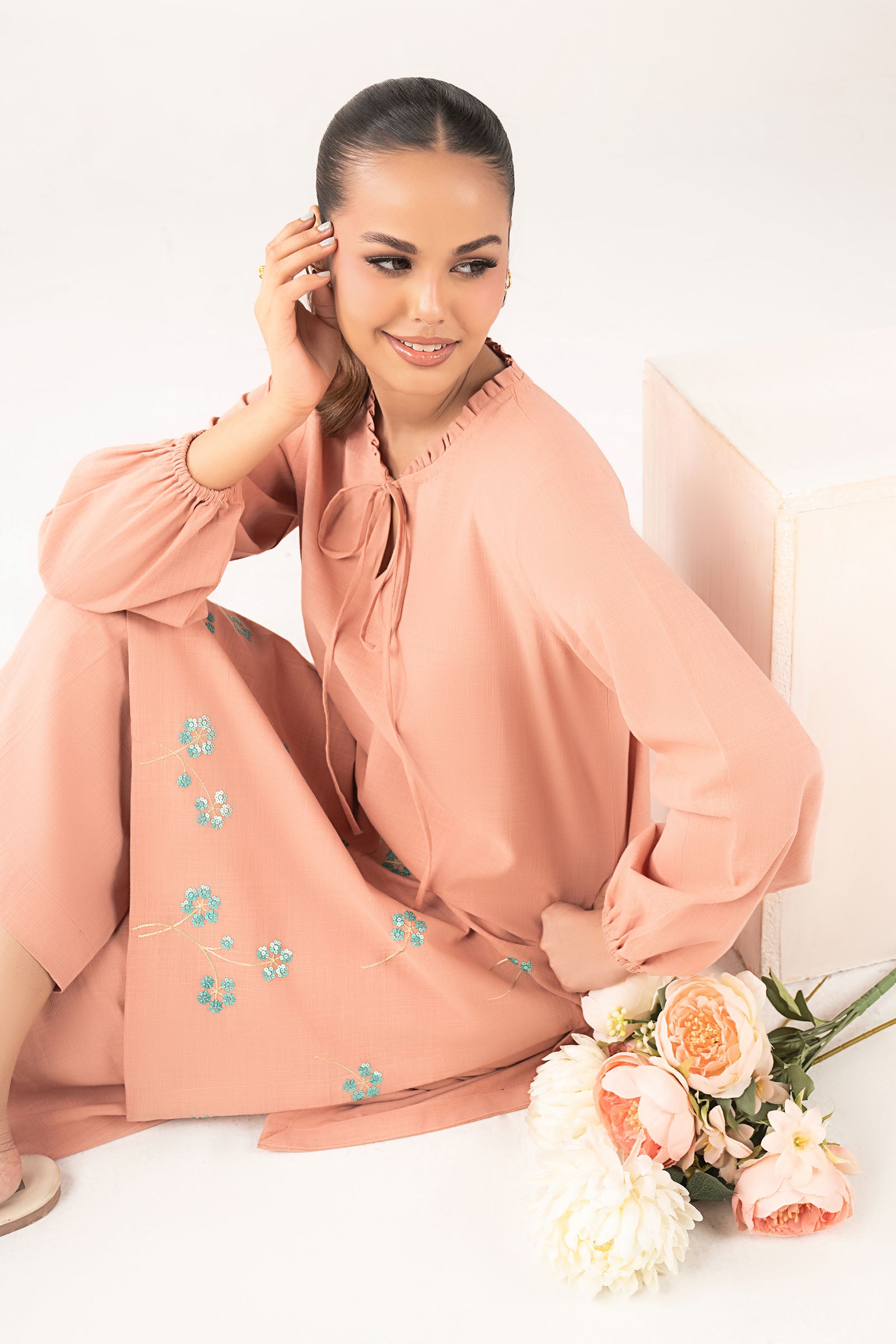 2 Pc Embroidered Crosshatch Linen Suit