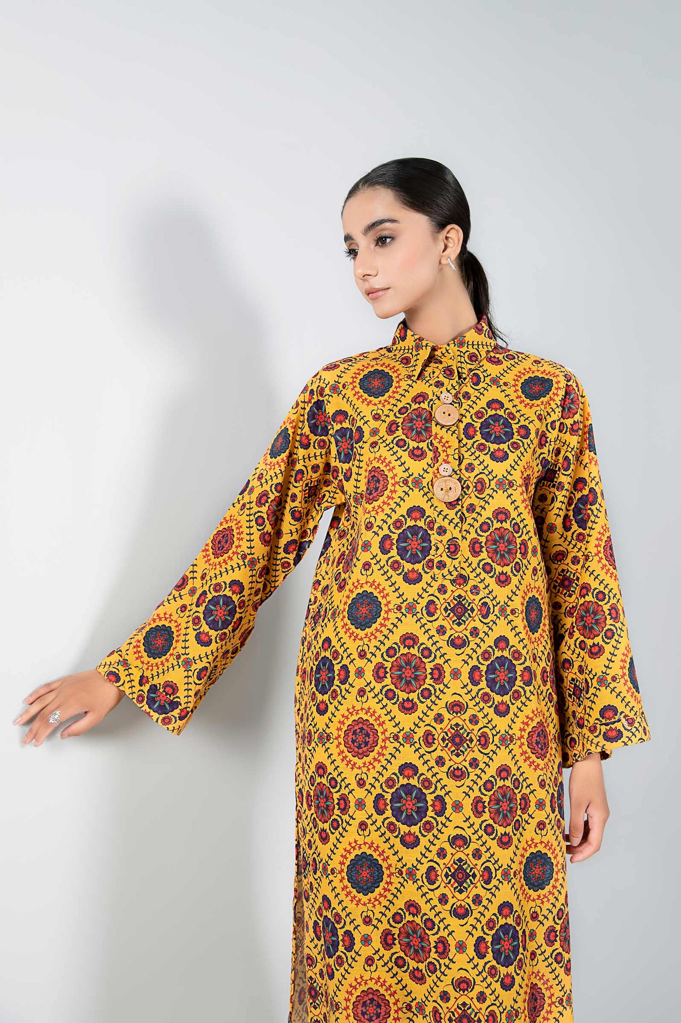 2 Pc Printed Khaddar Suit