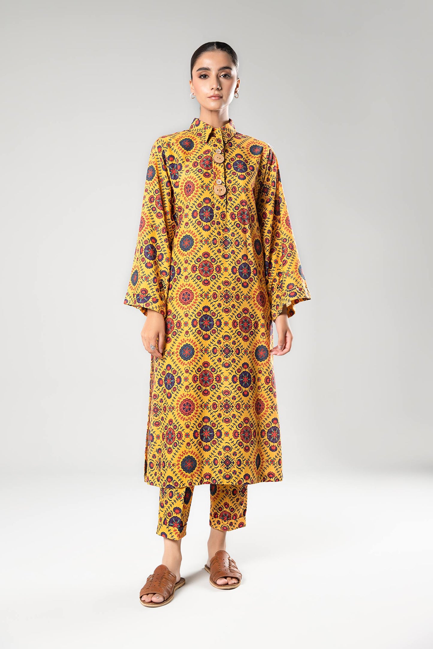 2 Pc Printed Khaddar Suit