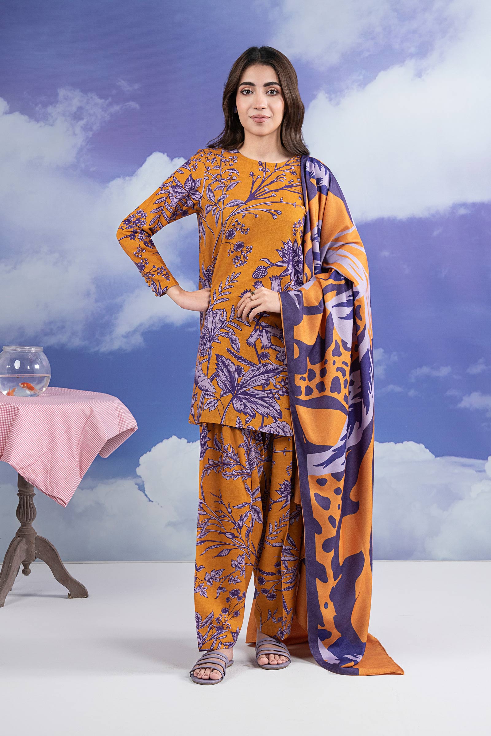 3 Pc Printed Khaddar Suit