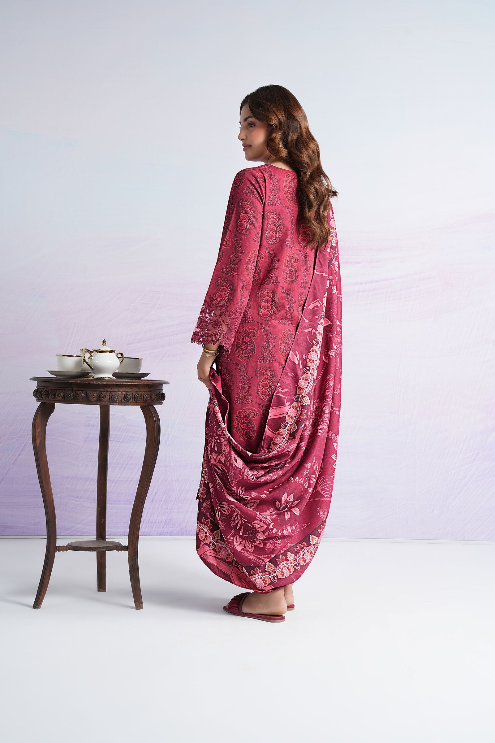 3 Pc Printed Khaddar Suit