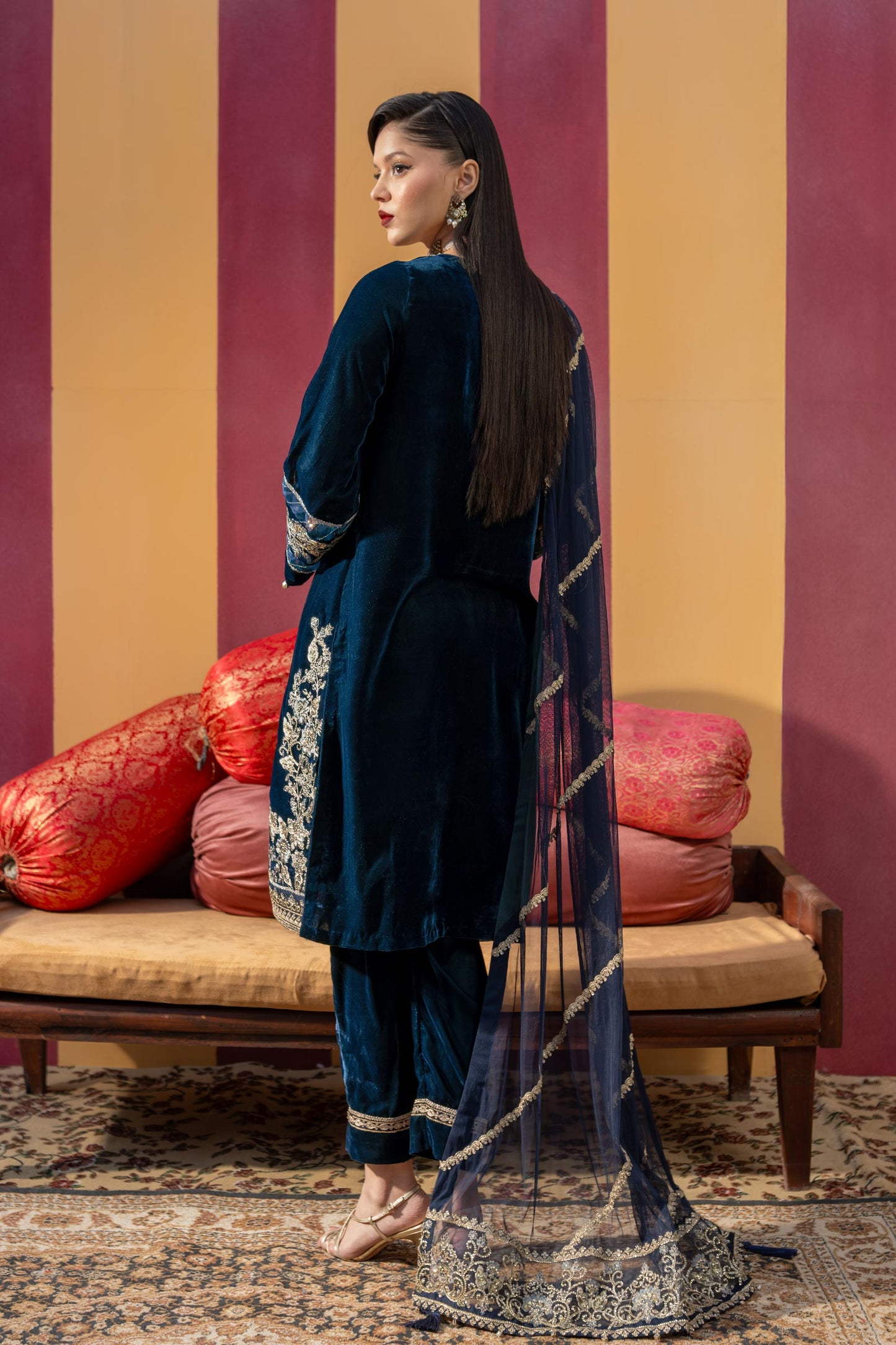 3 Pc Unstitched Dyed Velvet Suit | MB-USW24-607