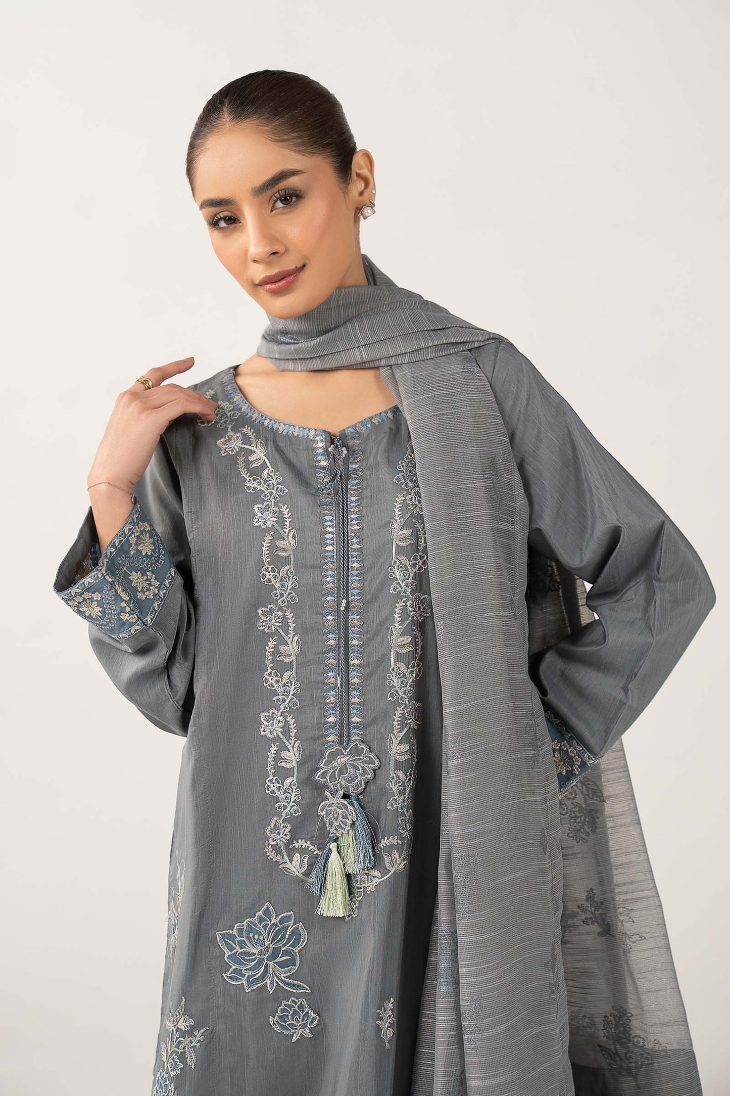 2 Pc Embroidered Cambric Suit