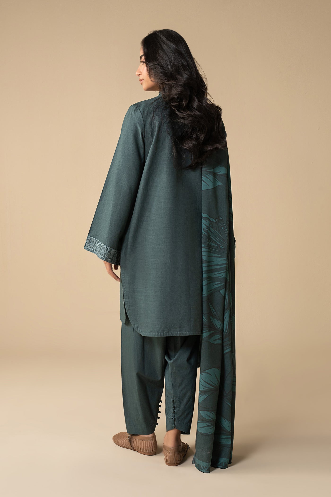 3 Pc Embroidered Crosshatch Suit