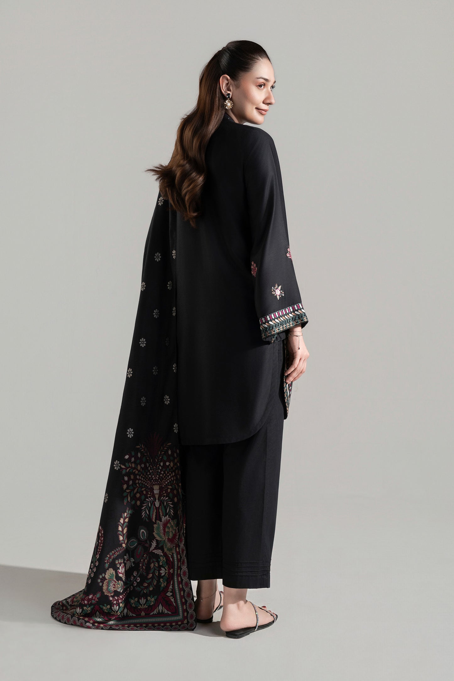 2 Pc Embroidered Herringbone Suit