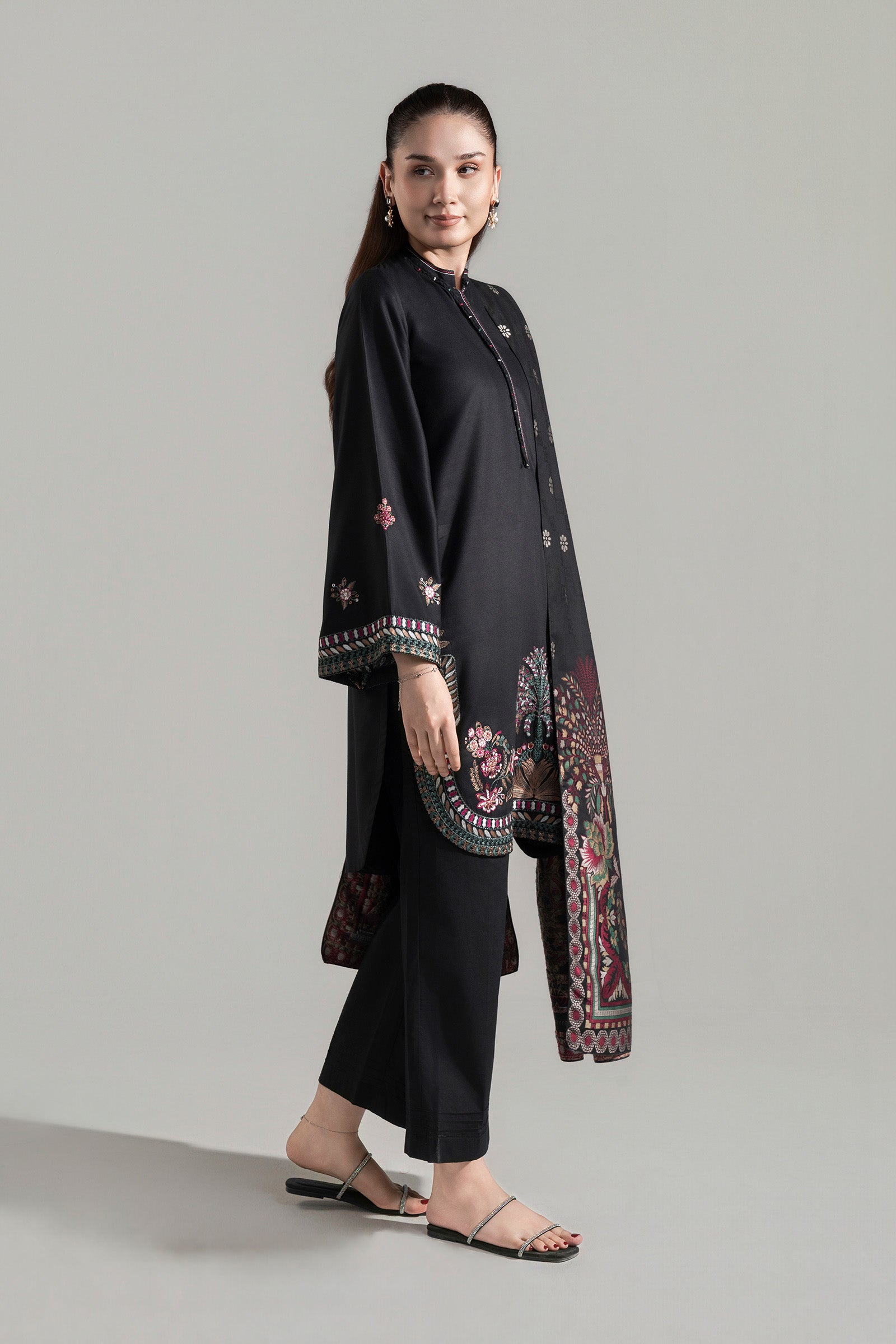 2 Pc Embroidered Herringbone Suit