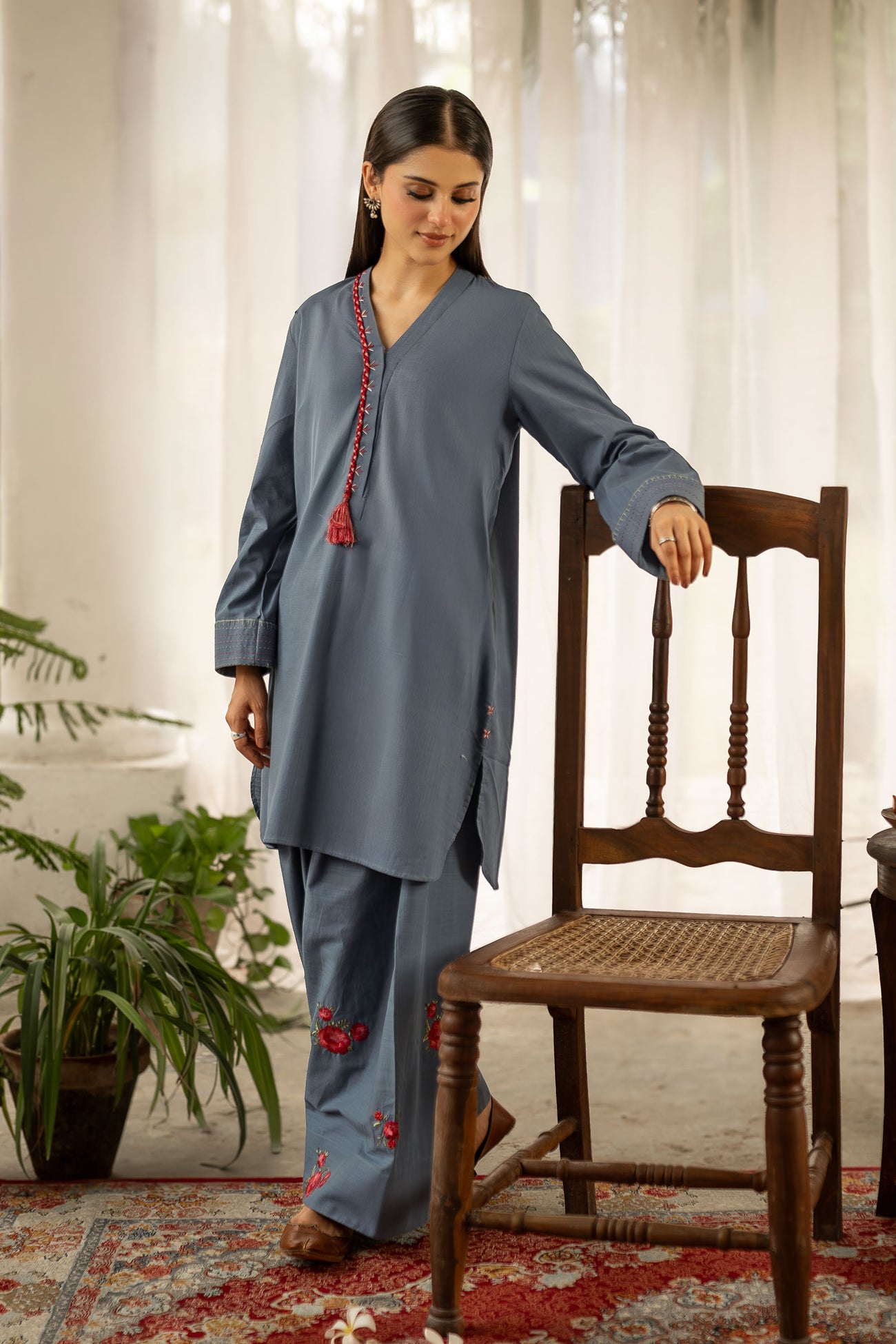 2 Pc Embroidered Crosshatch Suit