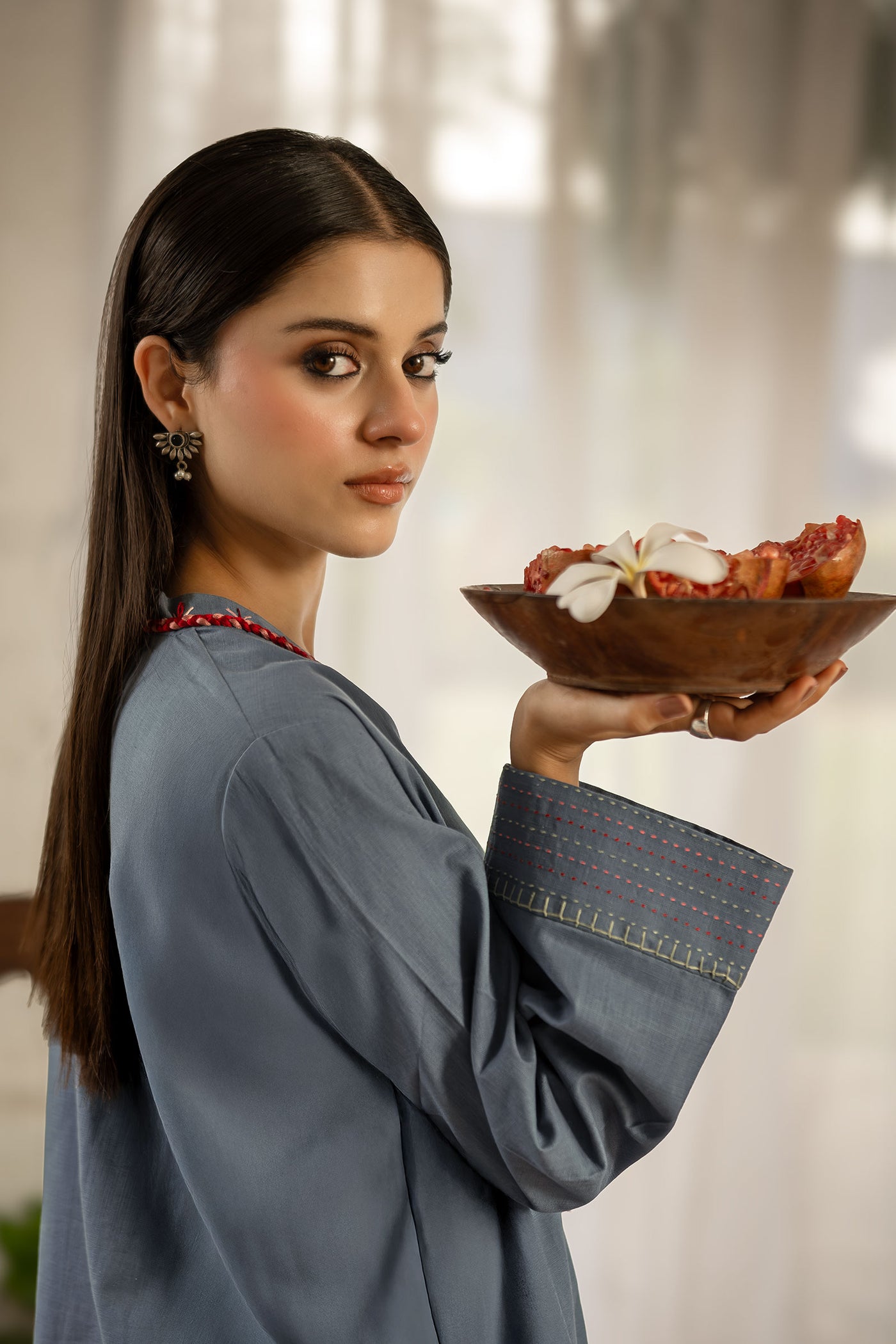 2 Pc Embroidered Crosshatch Suit