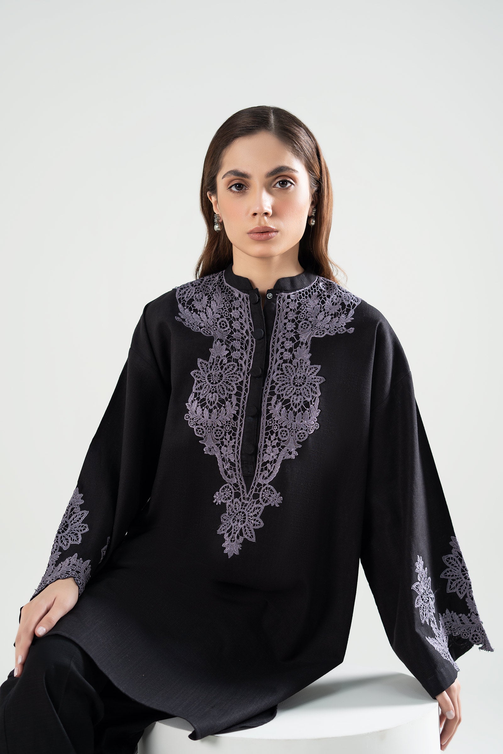 Embroidered Crosshatch Slub Shirt